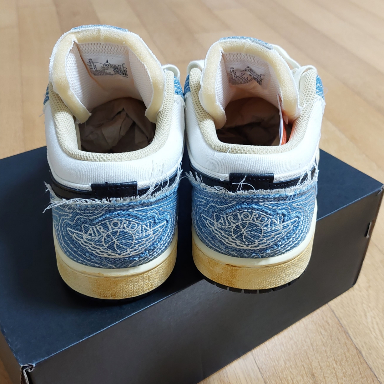 Jordan 1 Low World Make Japan 착용 스타일 - 4