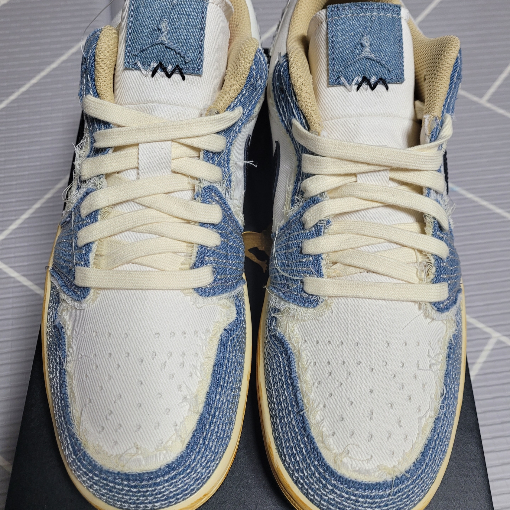 Jordan 1 Low World Make Japan 착용 스타일