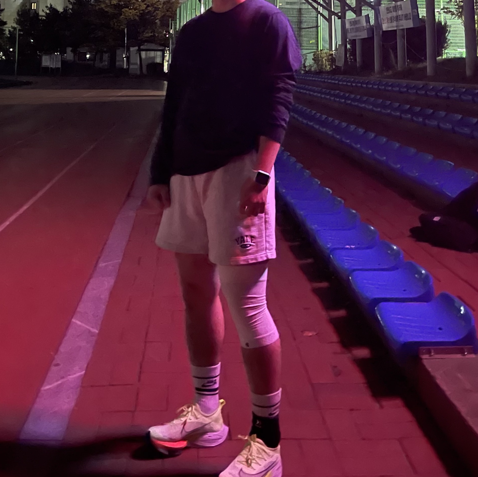 Nike Air Zoom Alphafly Next% Barely Volt 착용 스타일