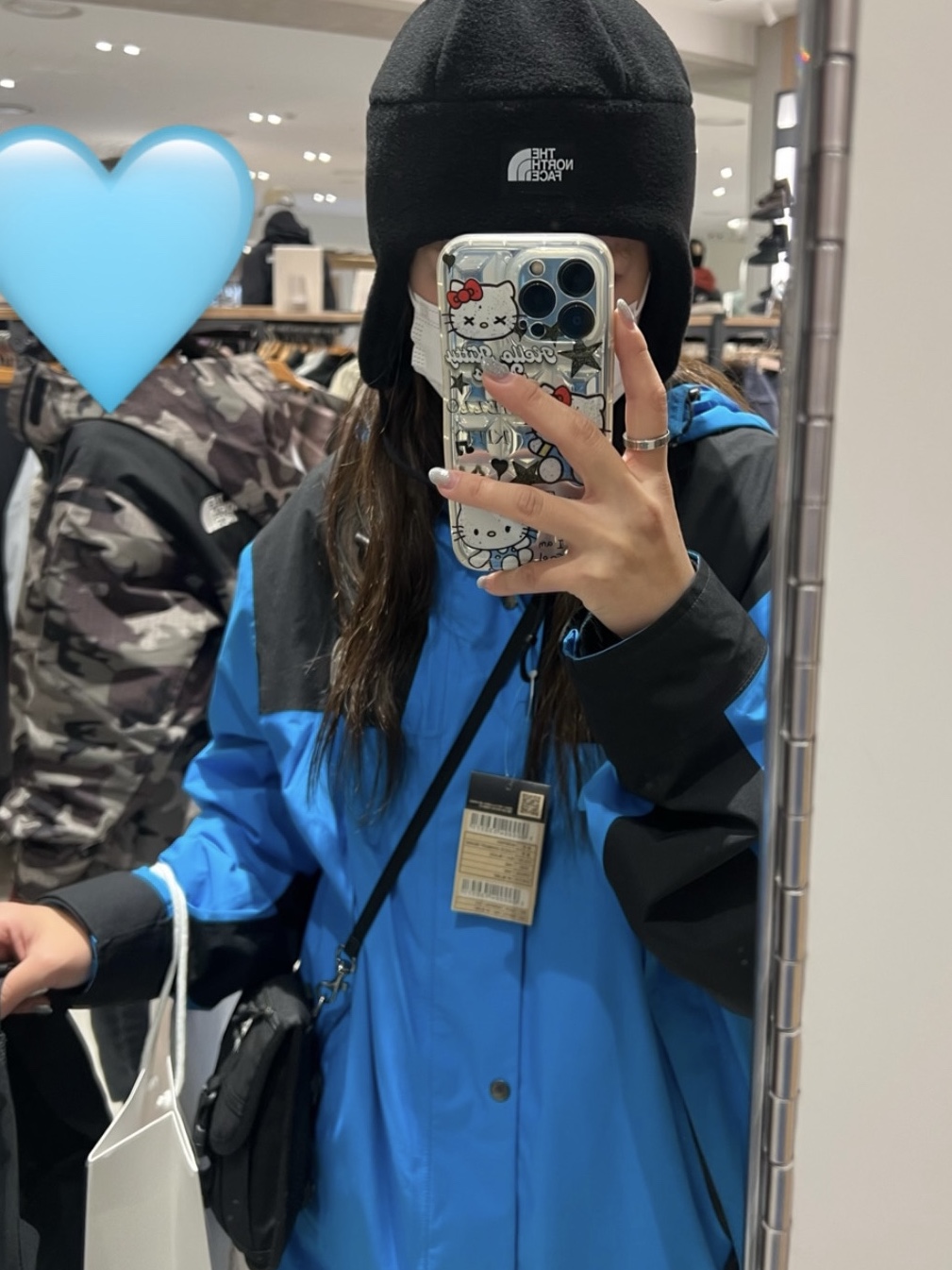 The North Face Fleece Earmuff Beanie Black 착용 스타일