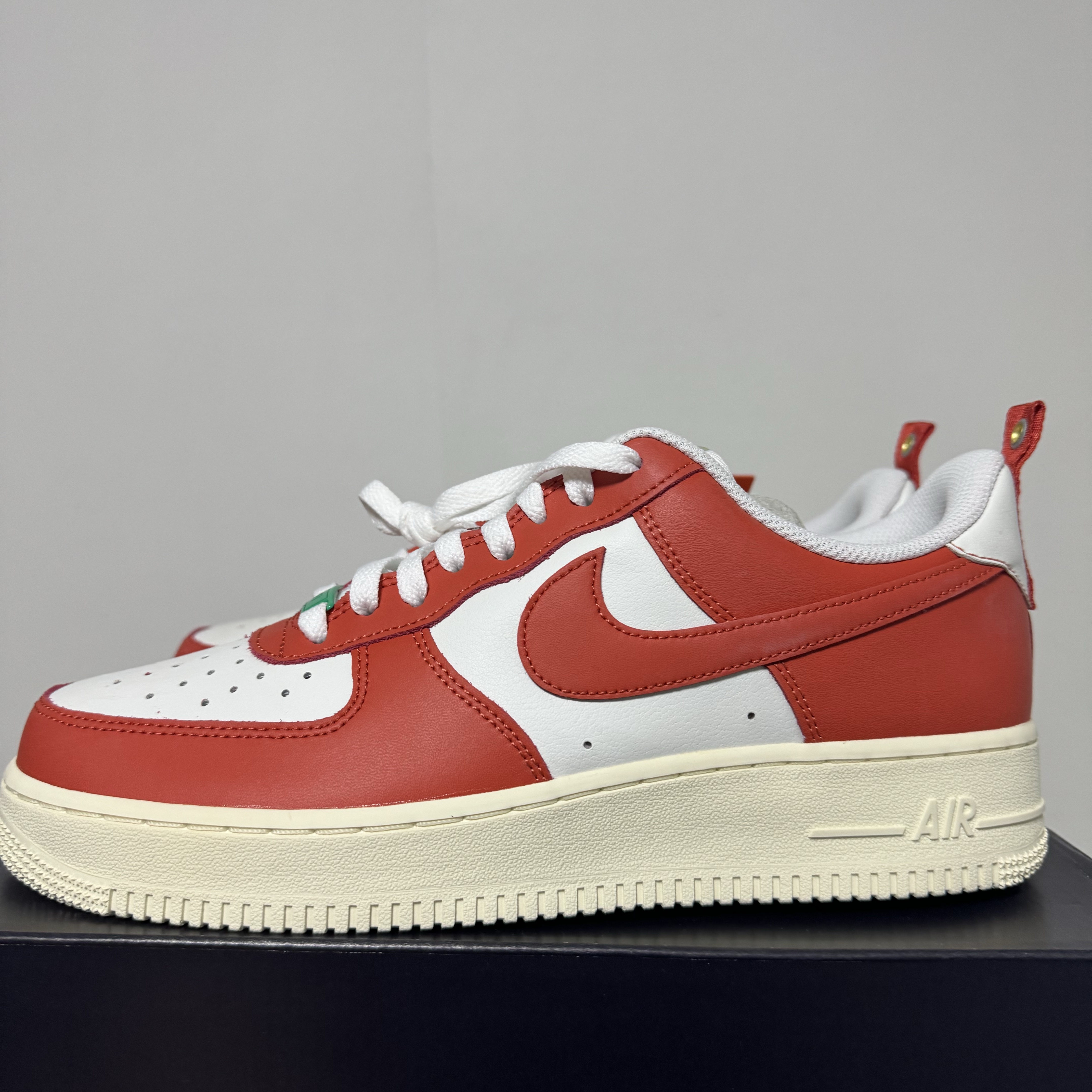 Nike Air Force 1 '07 LV8 Pojangmacha 착용 스타일