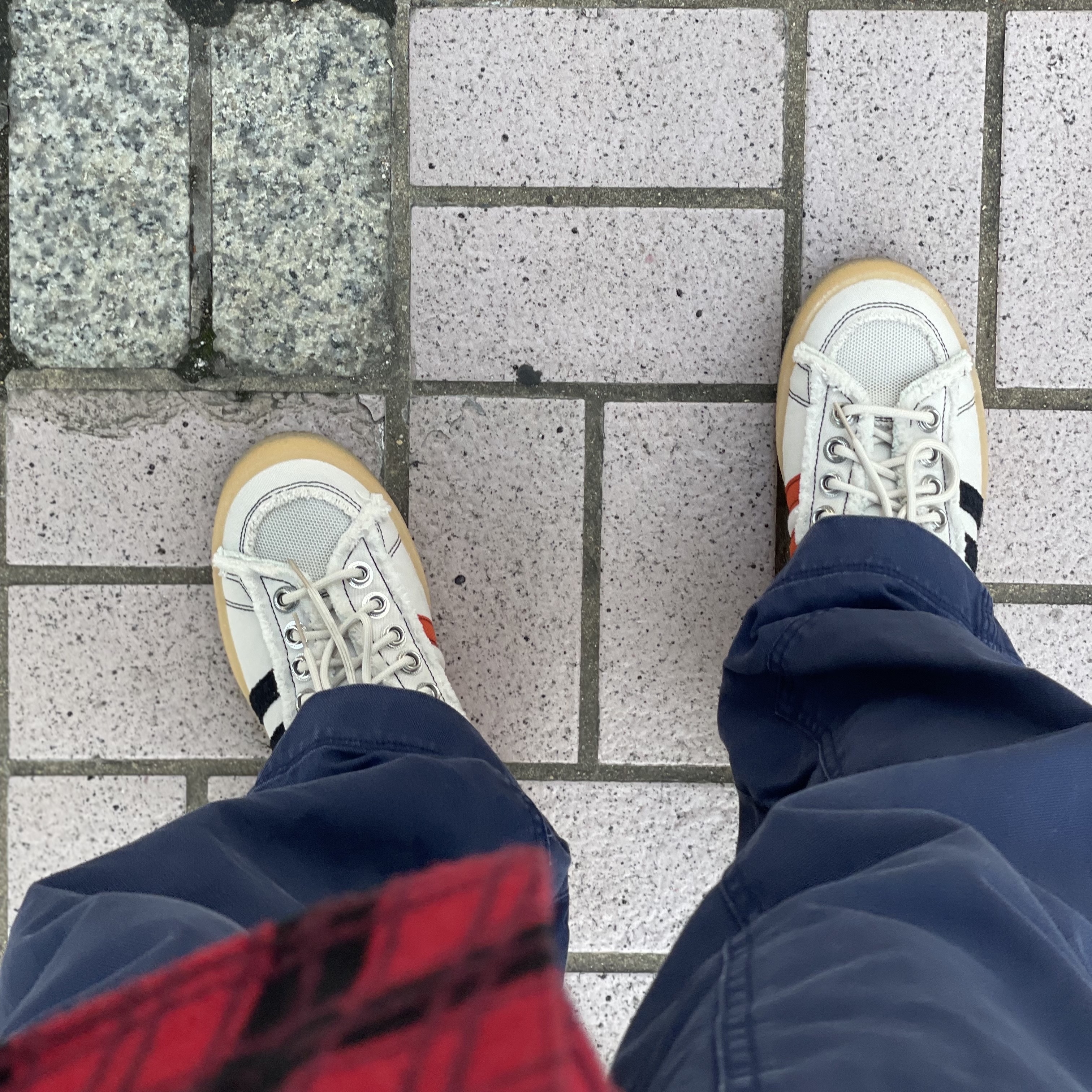 Adidas x Song for the Mute Campus 80s Bliss Core Black 착용 스타일 - 2