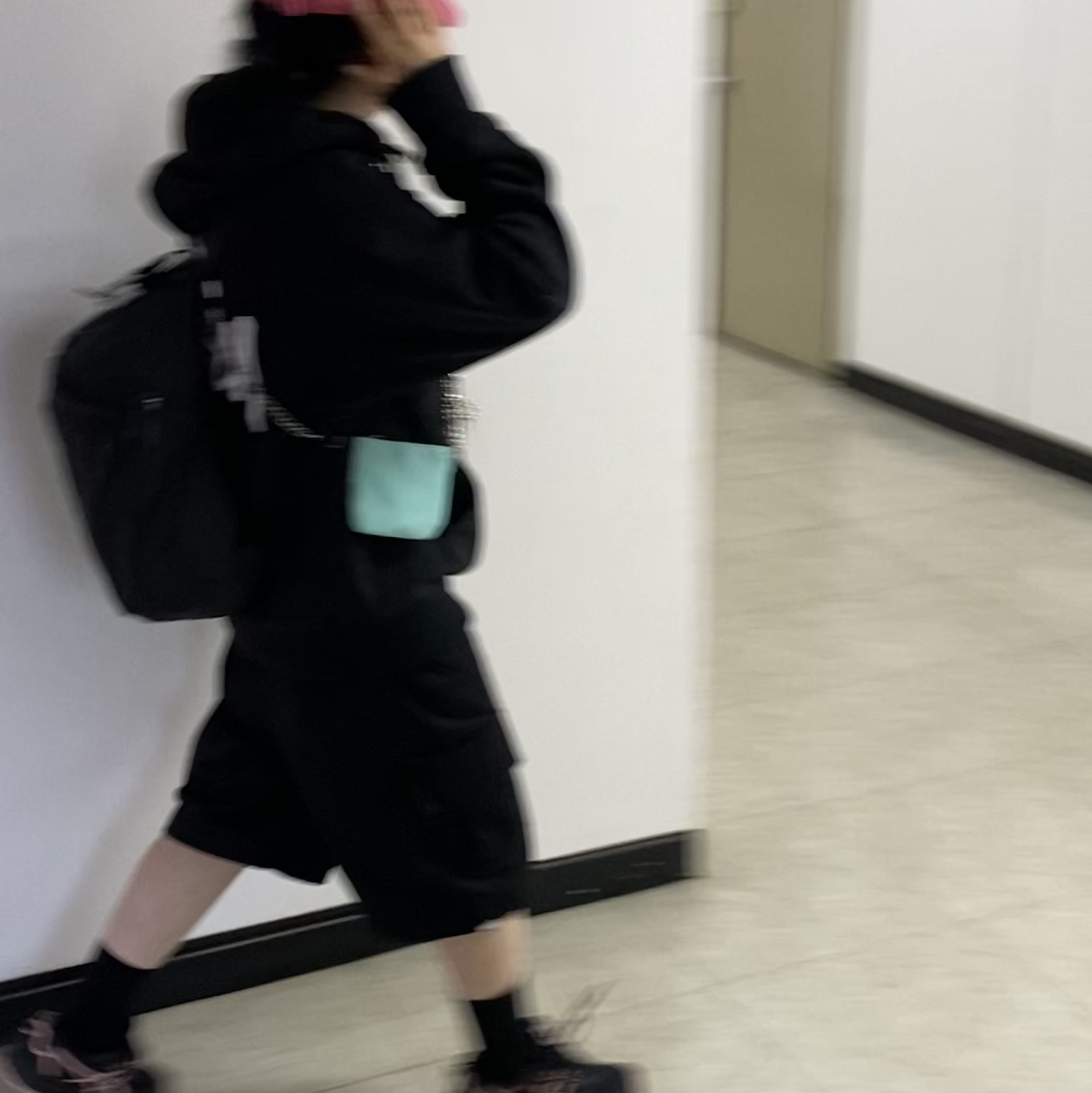 Stussy Basic Stussy Hoodie Black 2023, Arc'teryx Heliad 15 Backpack Black 착용 스타일