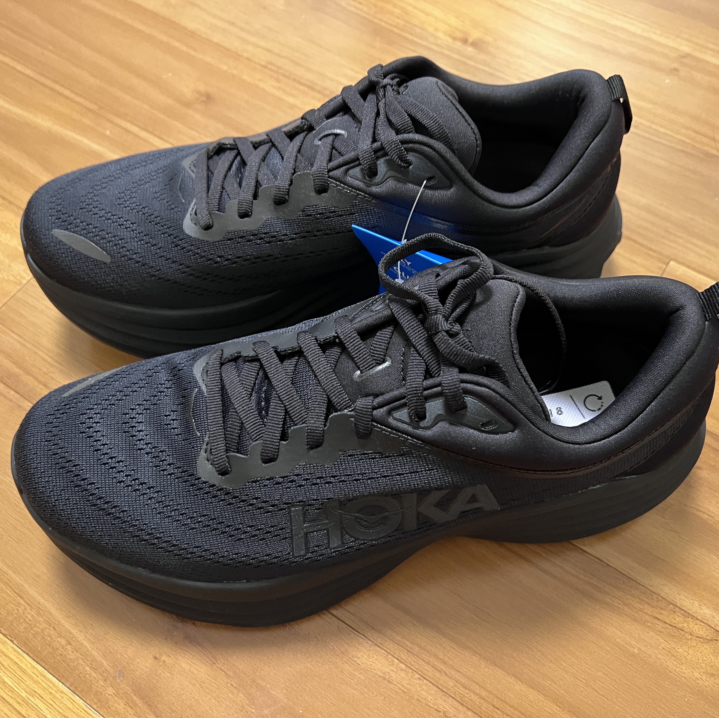 Hoka Bondi 8 Black - Wide 착용 스타일