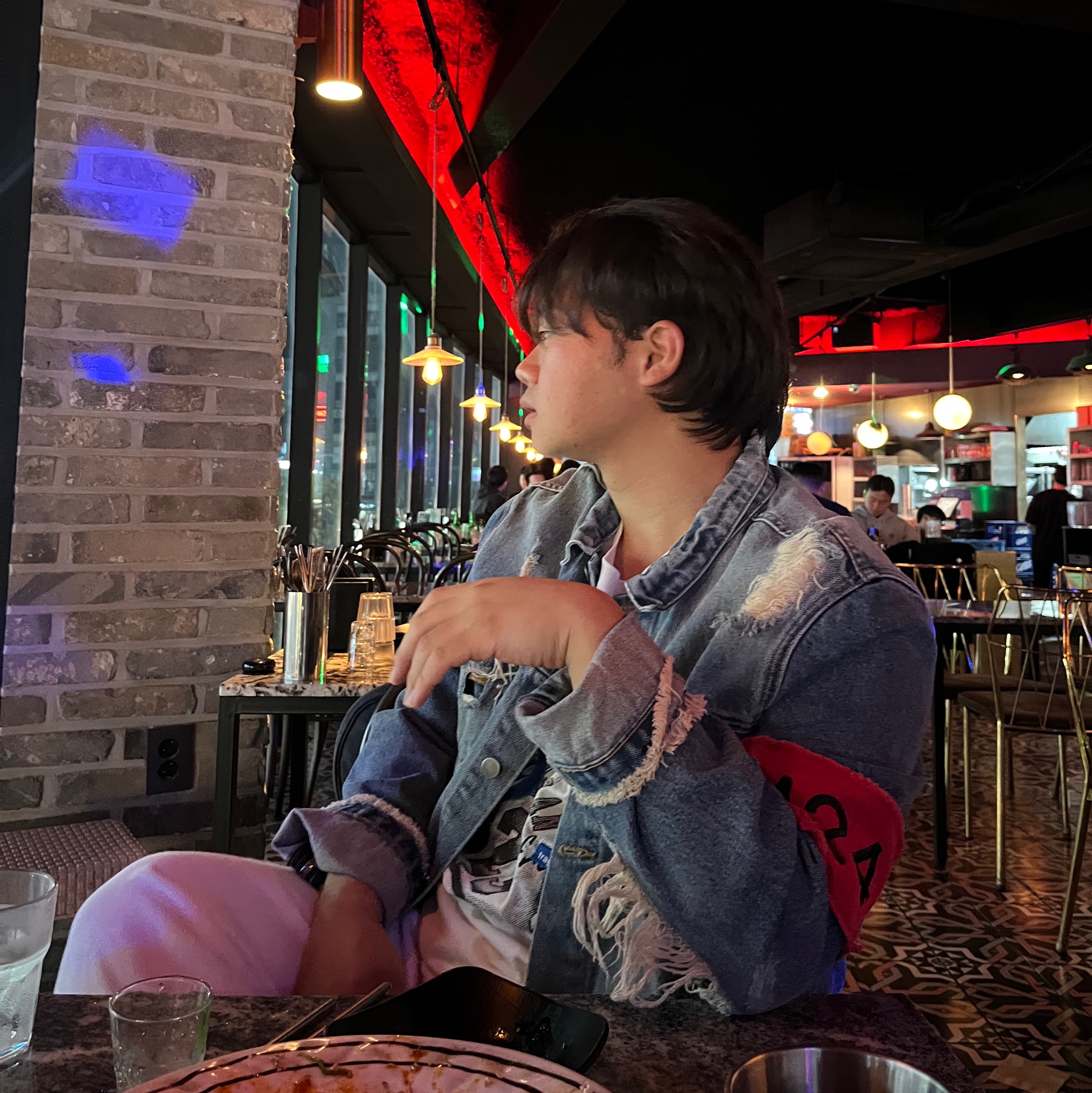 Jordan x Travis Scott x Fragment T-Shirt Sail (DJ0619-133) 착용 스타일 - 1