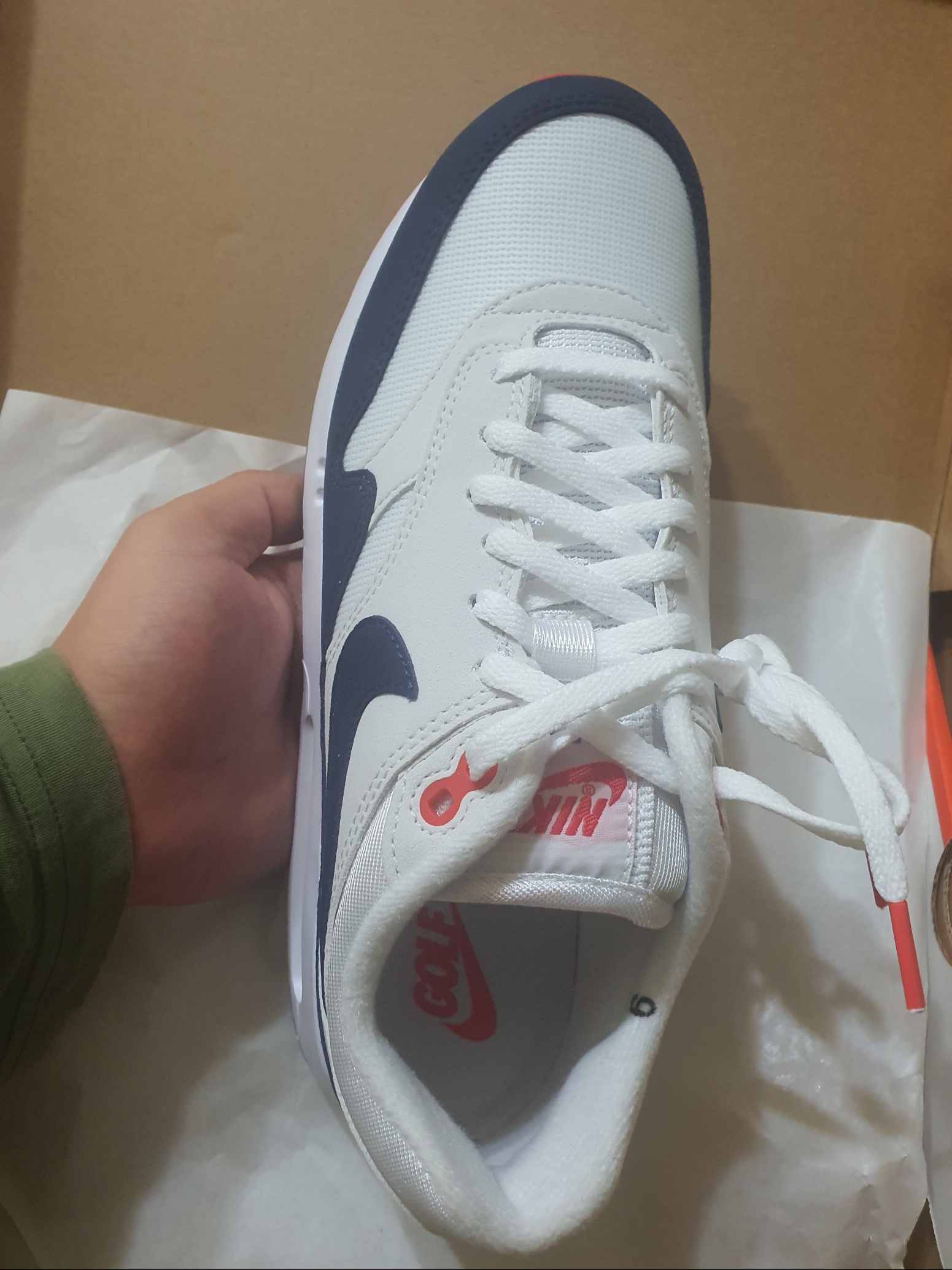 Nike Air Max 1 '86 Original Golf Photon Dust 착용 스타일