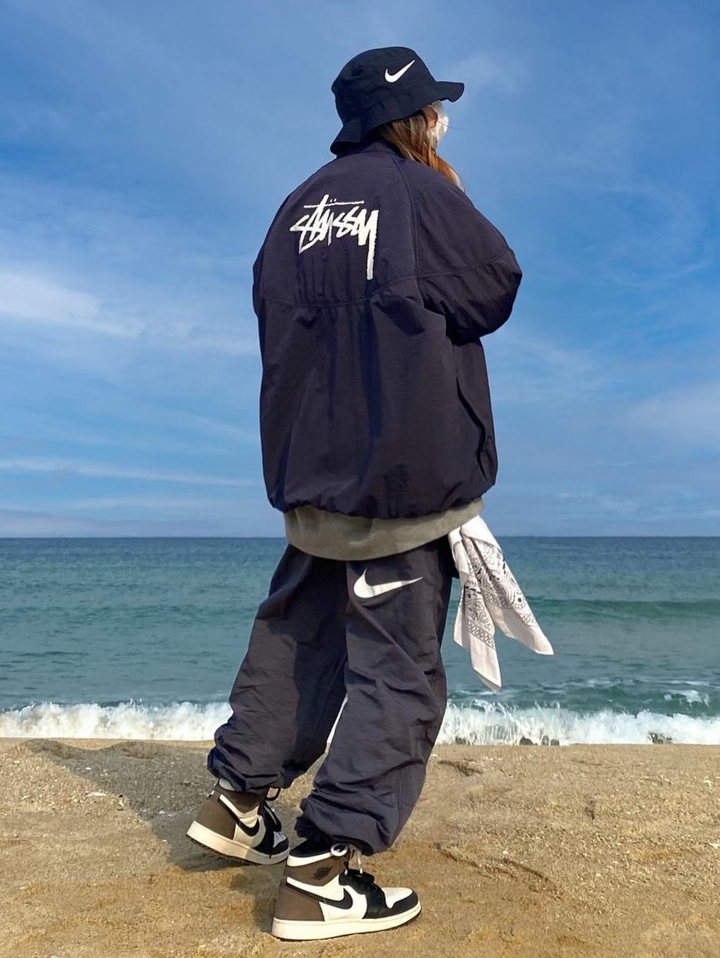 Stussy World Tour LS T-Shirt Black, Stussy x Cactus Plant Flea Market 8 Ball Pigment Dyed Hoodie Blue 착용 스타일 - 8
