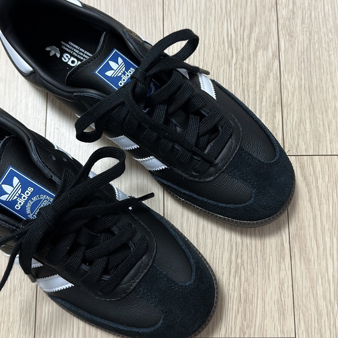Adidas Samba OG Black White Gum 착용 스타일