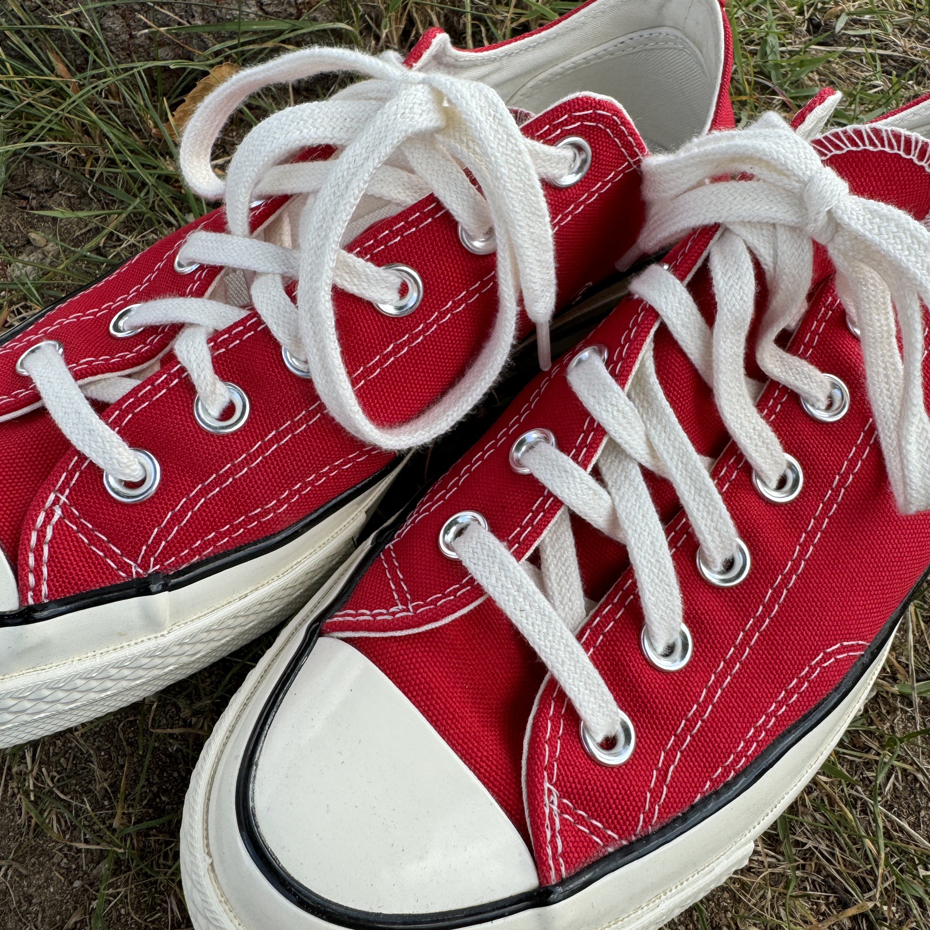 Converse Chuck 70 Ox Enamel Red 착용 스타일 - 3