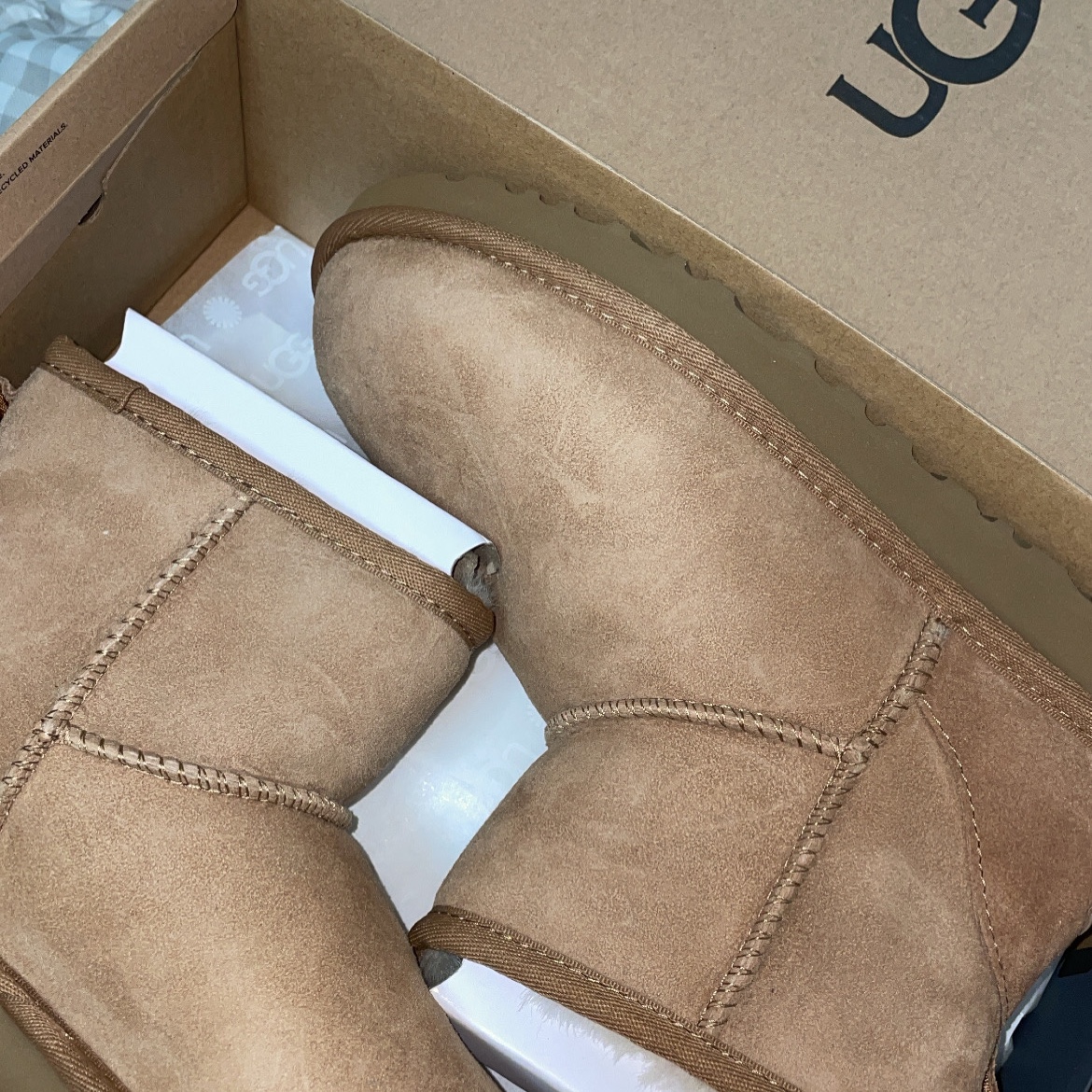 (W) UGG Classic Mini II Boots Chestnut 착용 스타일