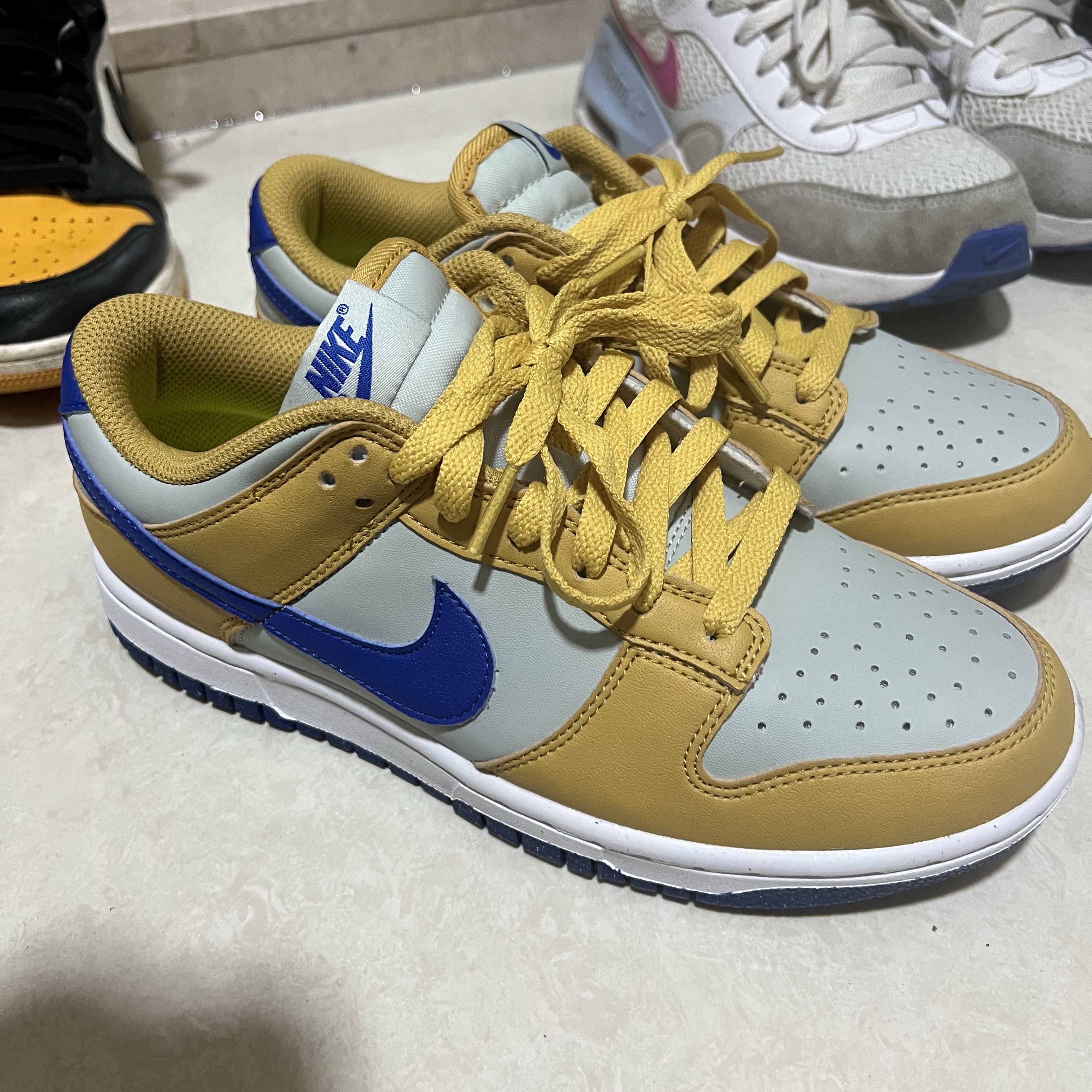 (W) Nike Dunk Low Next Nature Wheat Gold 착용 스타일