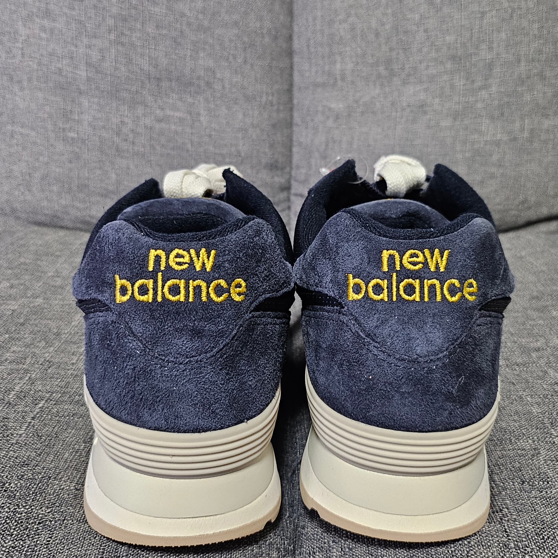 New Balance x Recto 574 Faded Navy Classic 착용 스타일 - 3