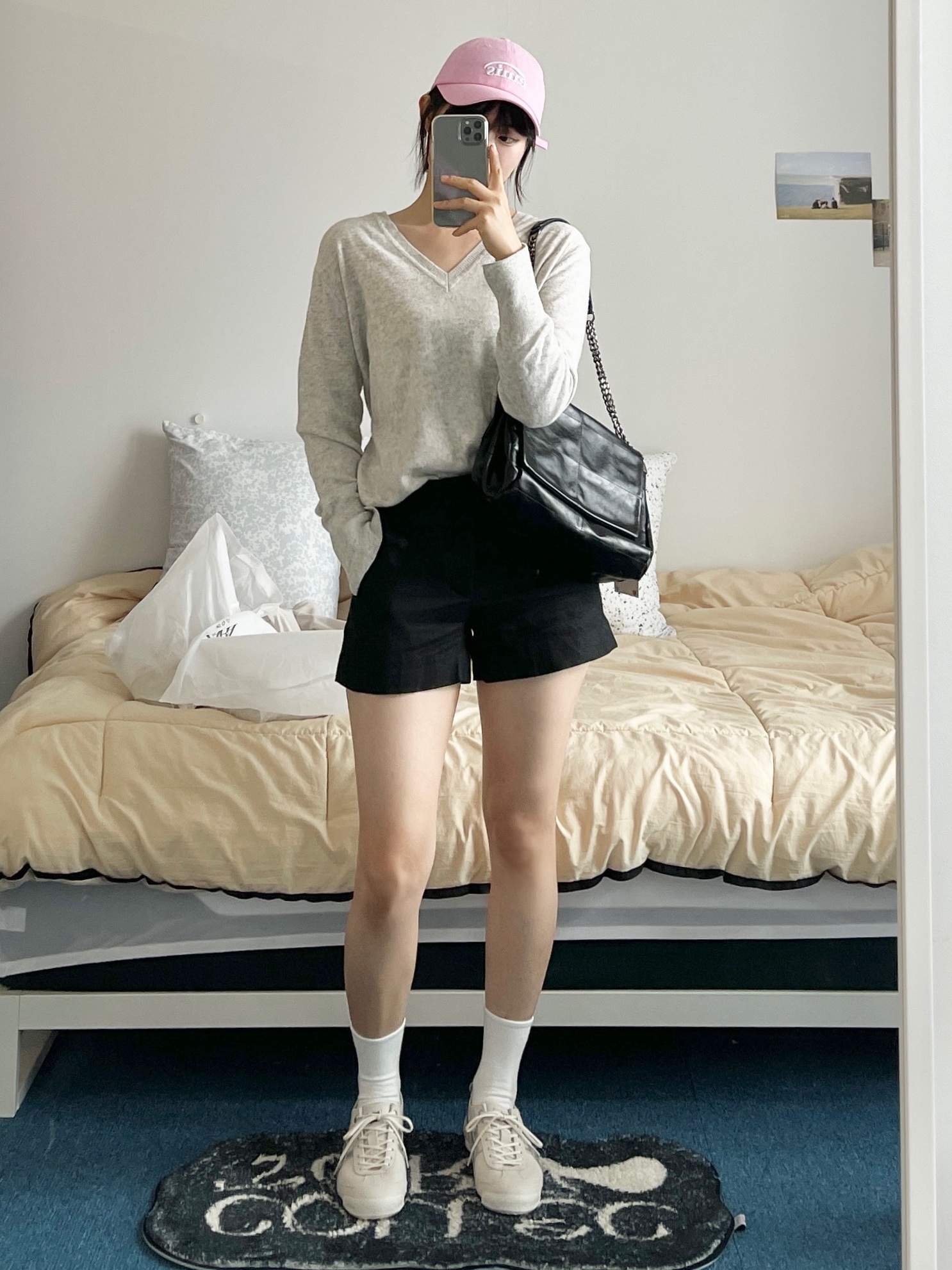 Zara Rock Style Flap Shoulder Bag Black, Emis New Logo Pigment Ball Cap Pink 착용 스타일