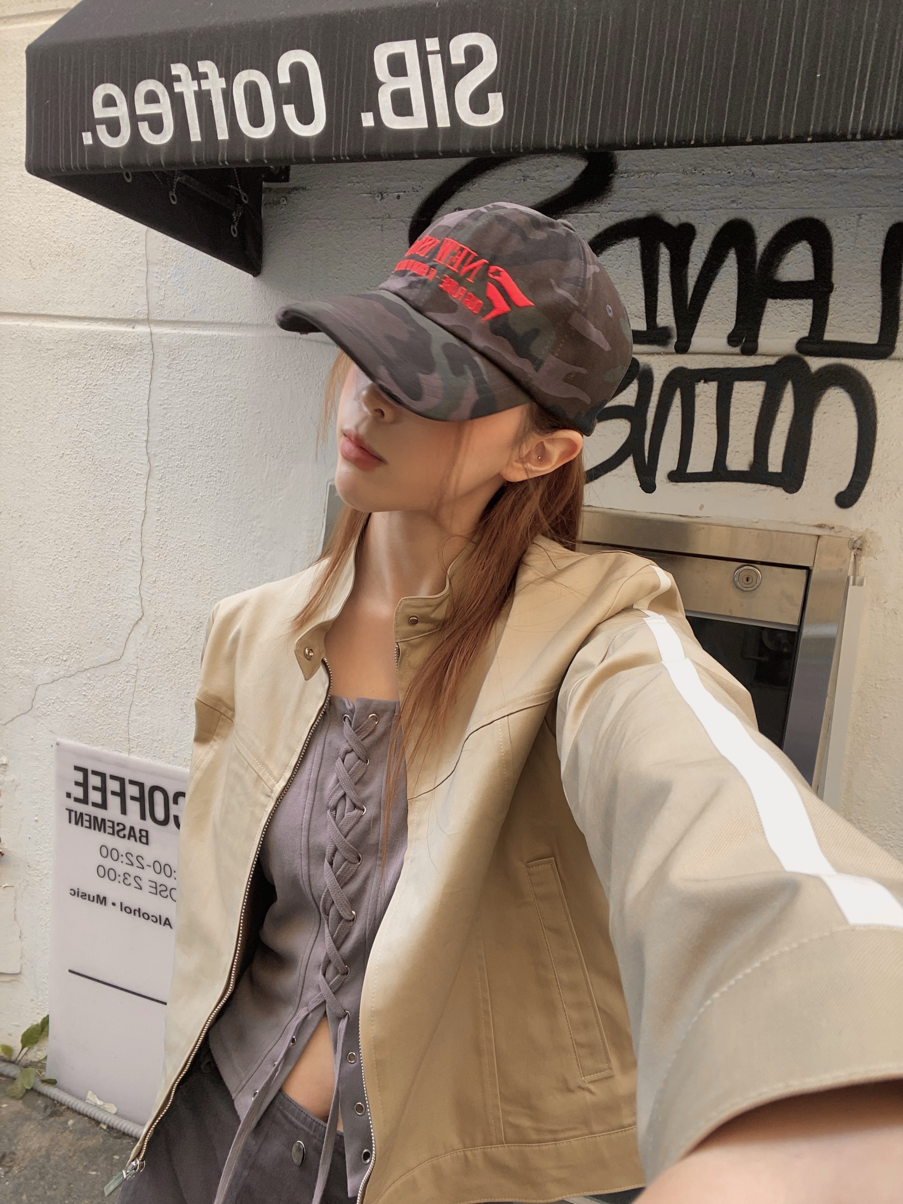 ETCE New Vision Camo Cap Night Jungle 착용 스타일 - 3