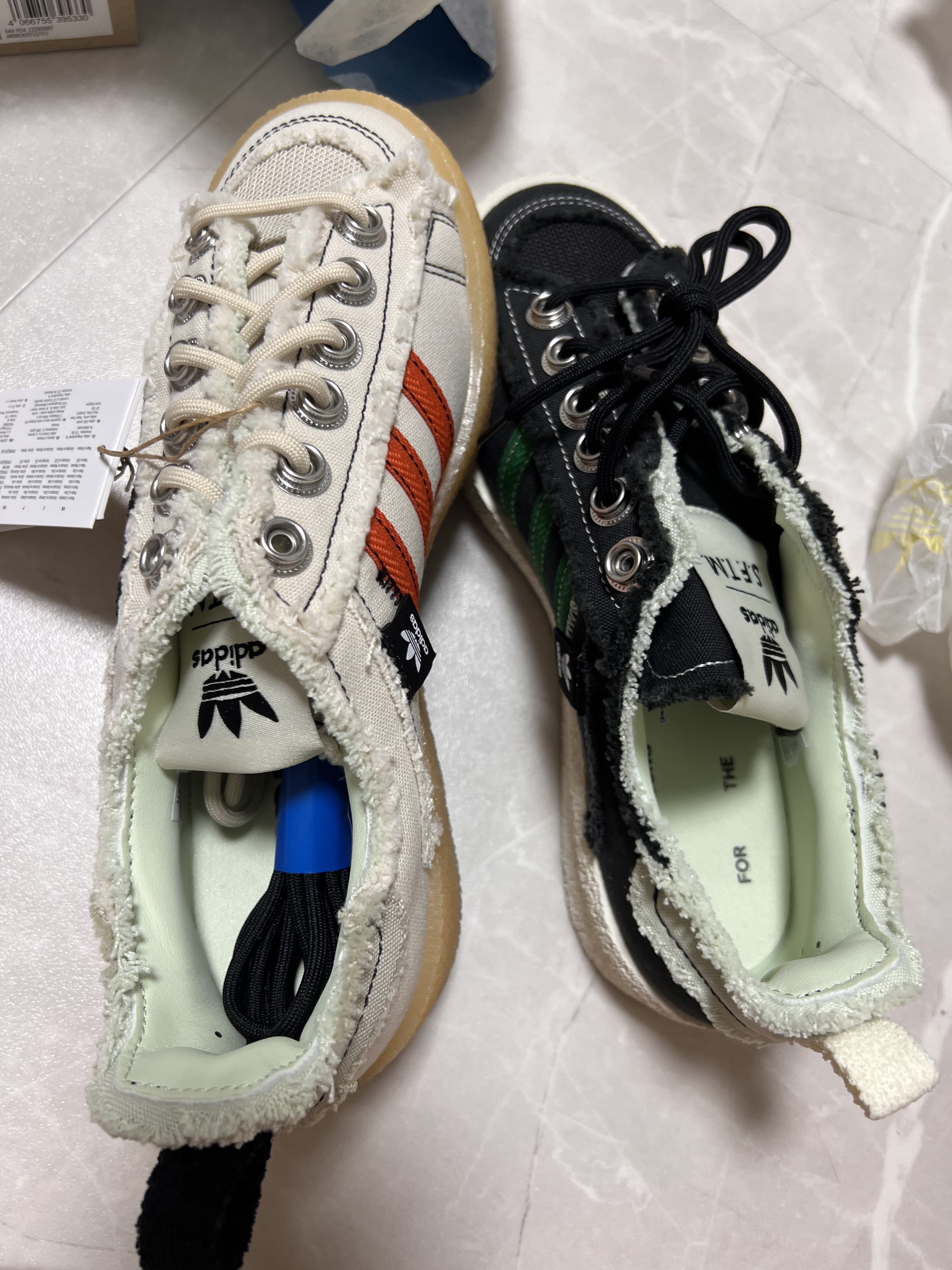 Adidas x Song for the Mute Campus 80s Bliss Core Black, Adidas x Song for the Mute Campus 80s Core Black Cream White 착용 스타일 - 2