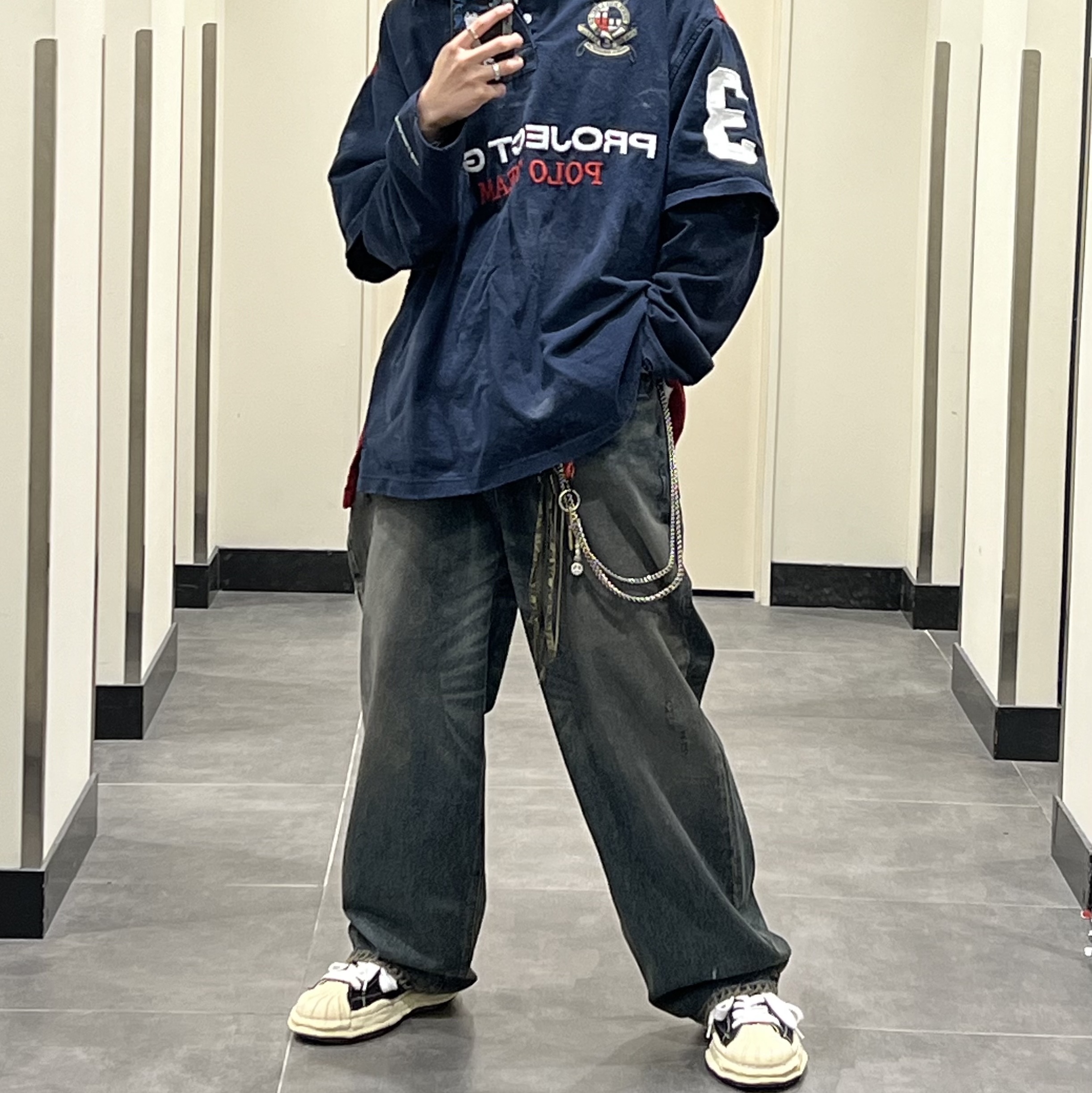 Maison Mihara Yasuhiro Blakey VL OG Sole Canvas Low-top Sneakers Black, Undermycar Iek Hand Brush Washed Wide Jeans Corrosion Blue - 23FW 착용 스타일