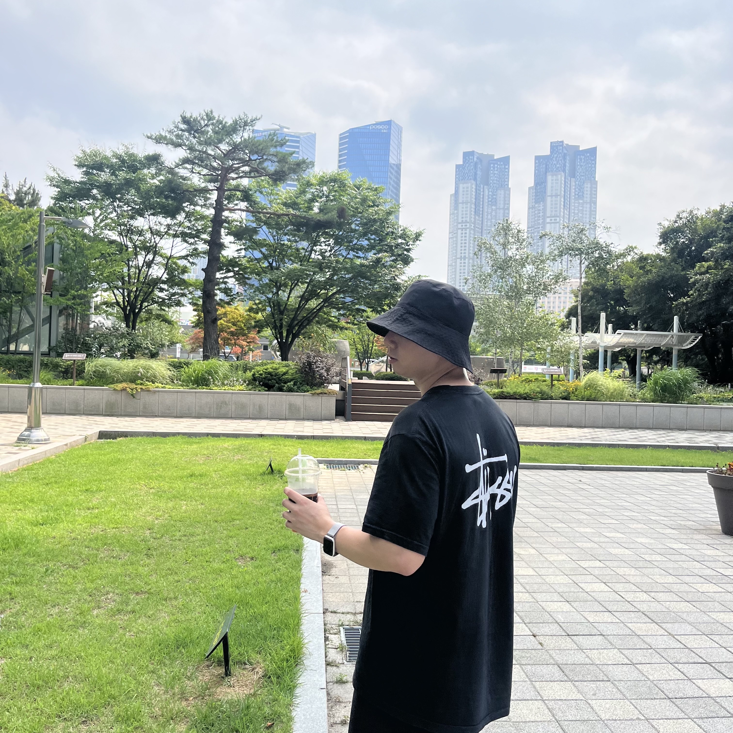 Nike NRG Solo Swoosh Full Zip Hoodie Black - Asia, Stussy Basic Stussy T-Shirt Black 2023 착용 스타일 - 5