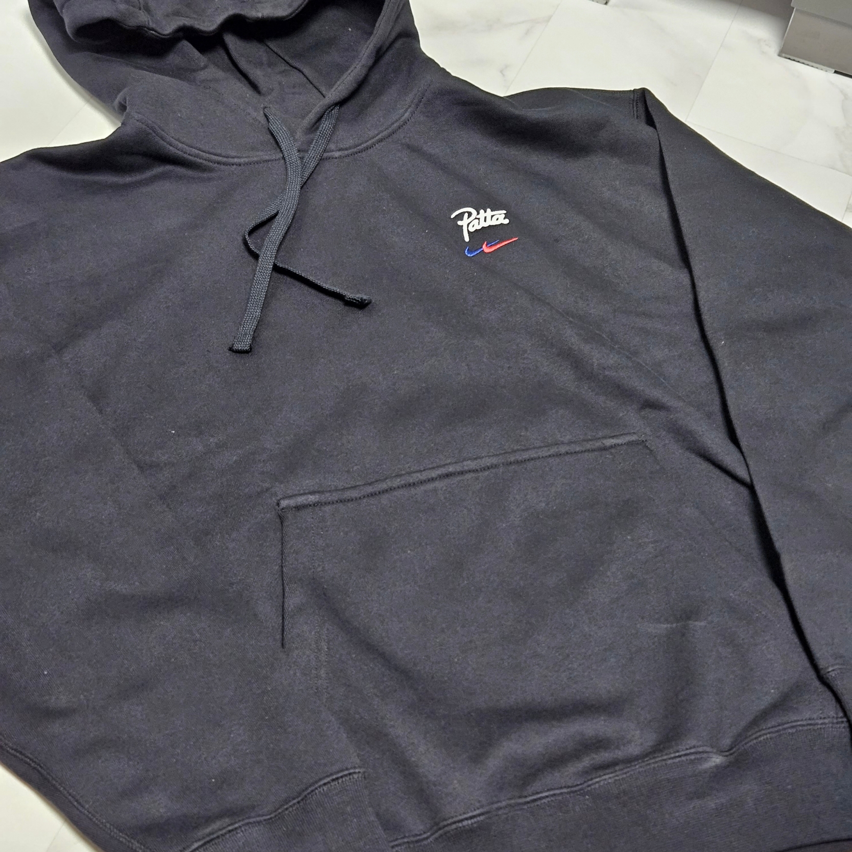 Nike x Patta x FC Barcelona Solo Swoosh Hoodie Culers del Món (FD4147-010) 착용 스타일 - 9