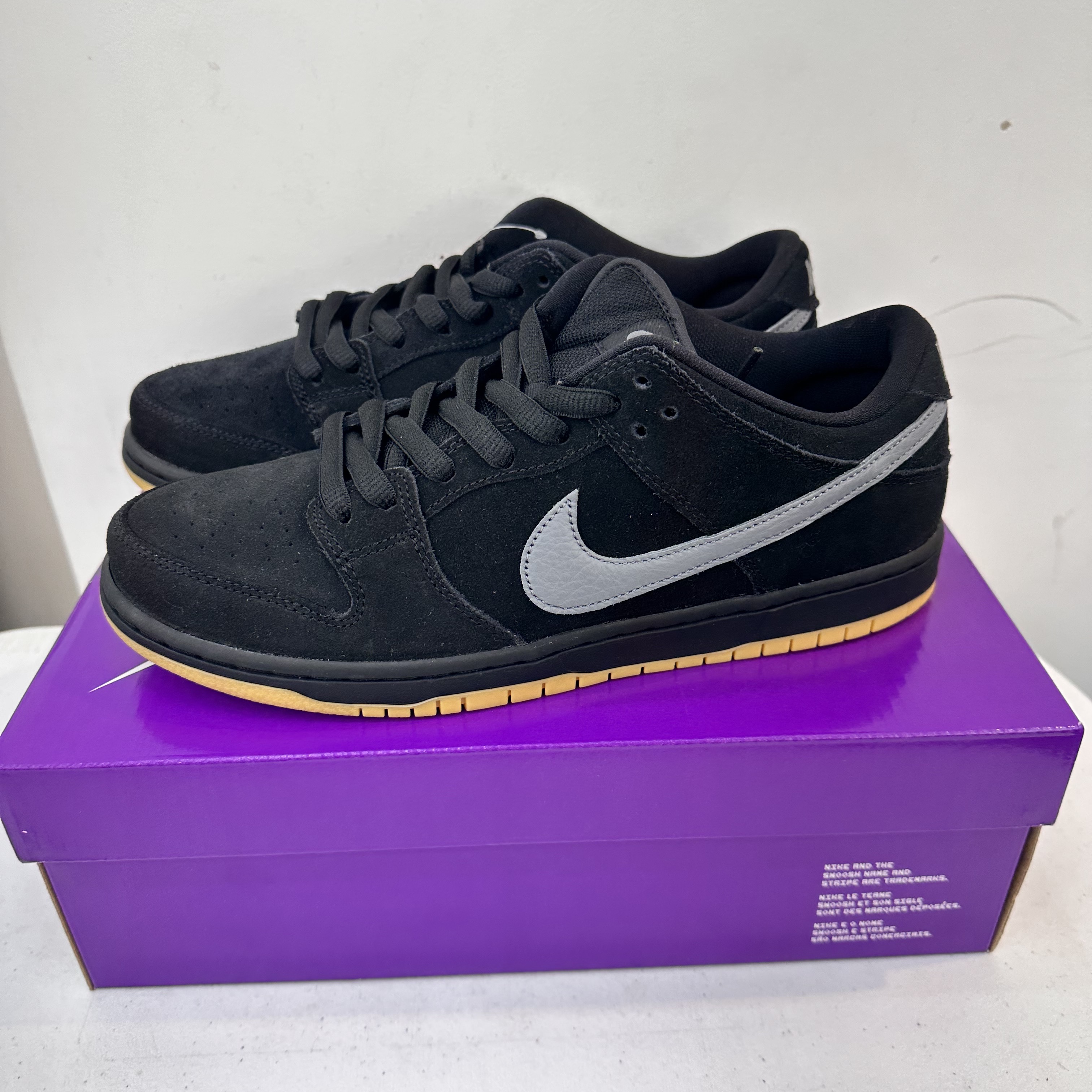 Nike SB Dunk Low Pro Black Cool Grey 착용 스타일