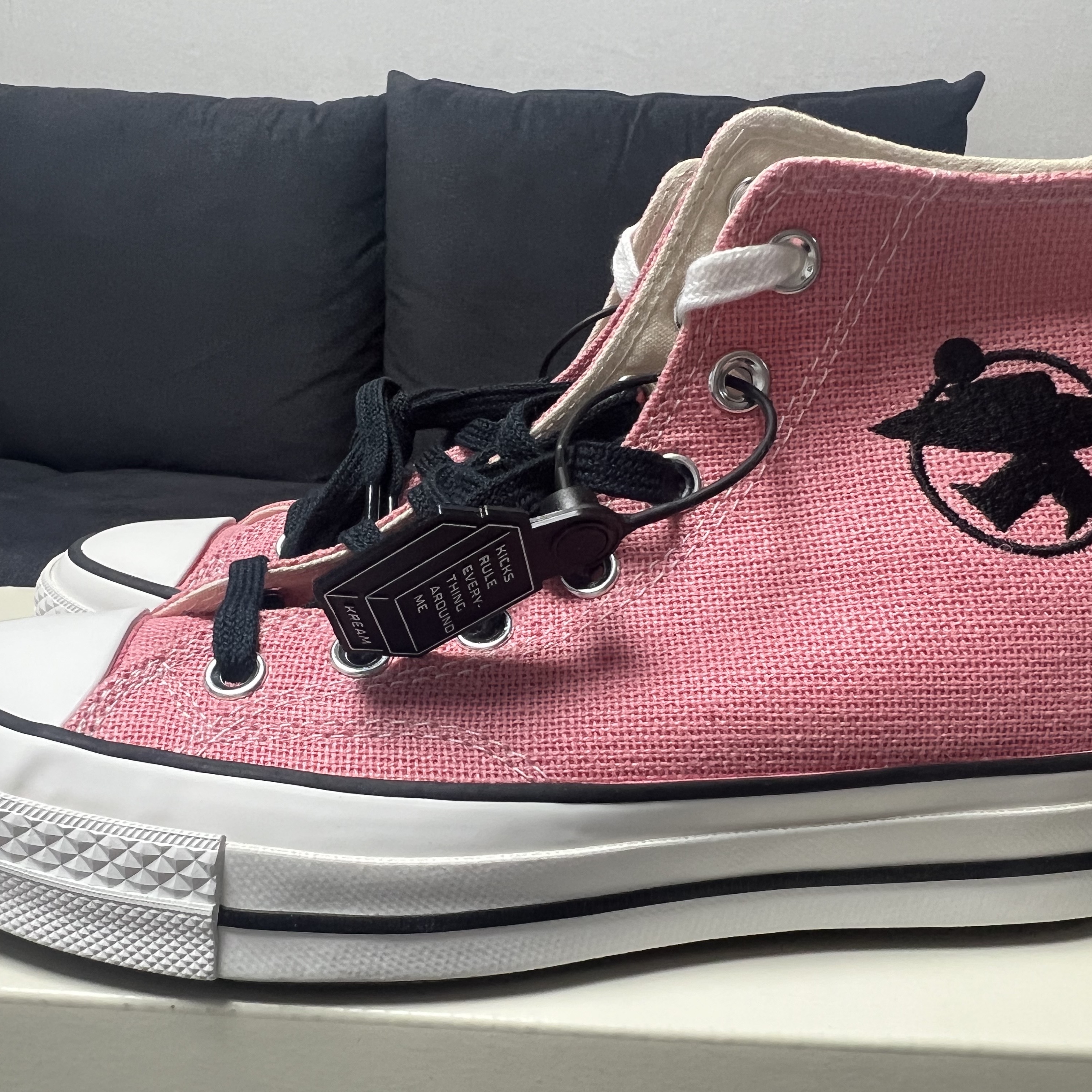 Converse x Stussy Chuck 70 High Plumeria 착용 스타일 - 1
