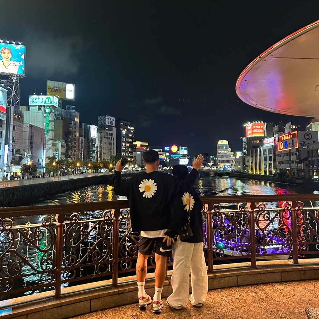 Nike x Peaceminusone LS T-Shirt Black (DR0098-010), Nike x Stussy Water Shorts Off Noir 착용 스타일