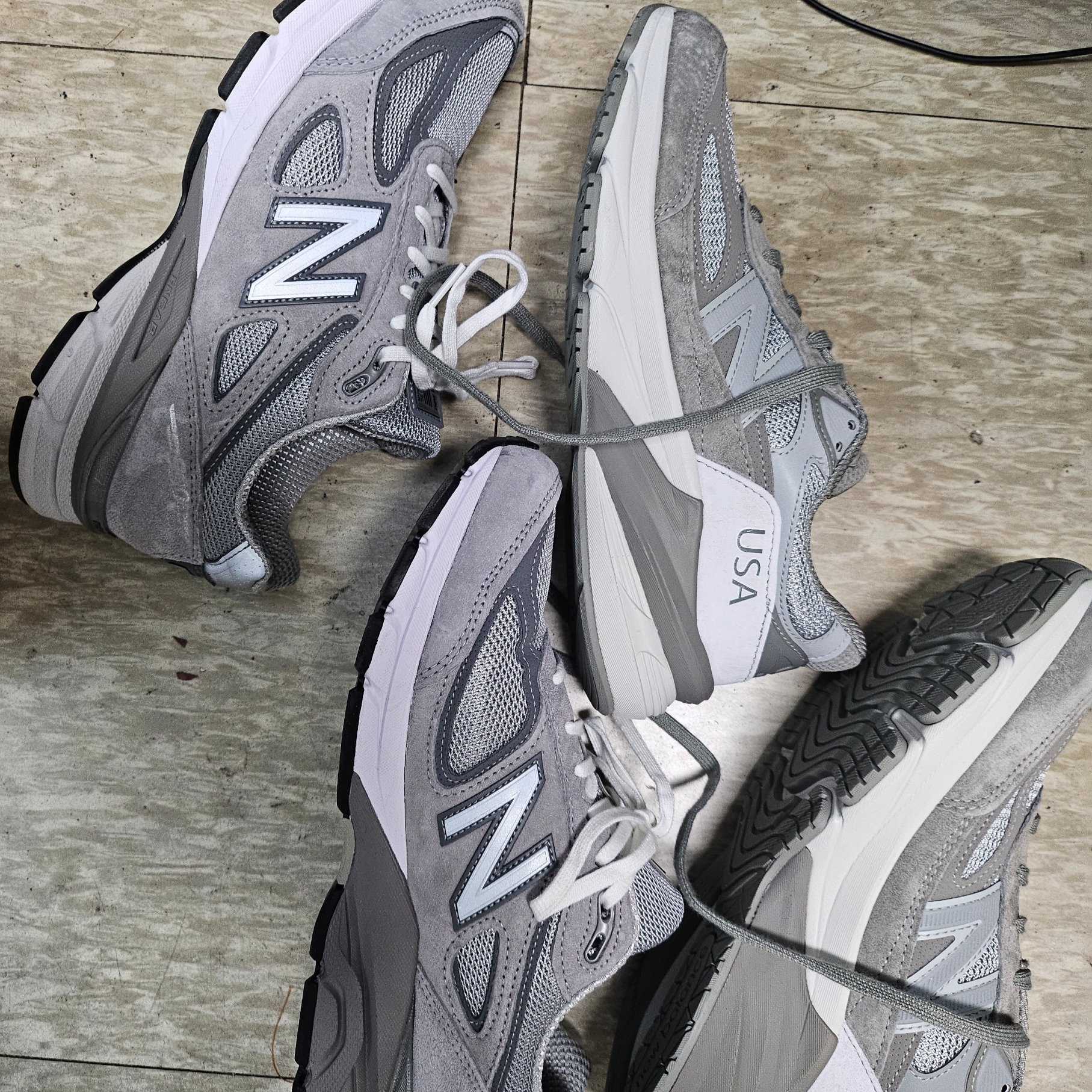 New Balance x WTAPS 990v6 Made in USA Moon Mist Mirage Gray 착용 스타일