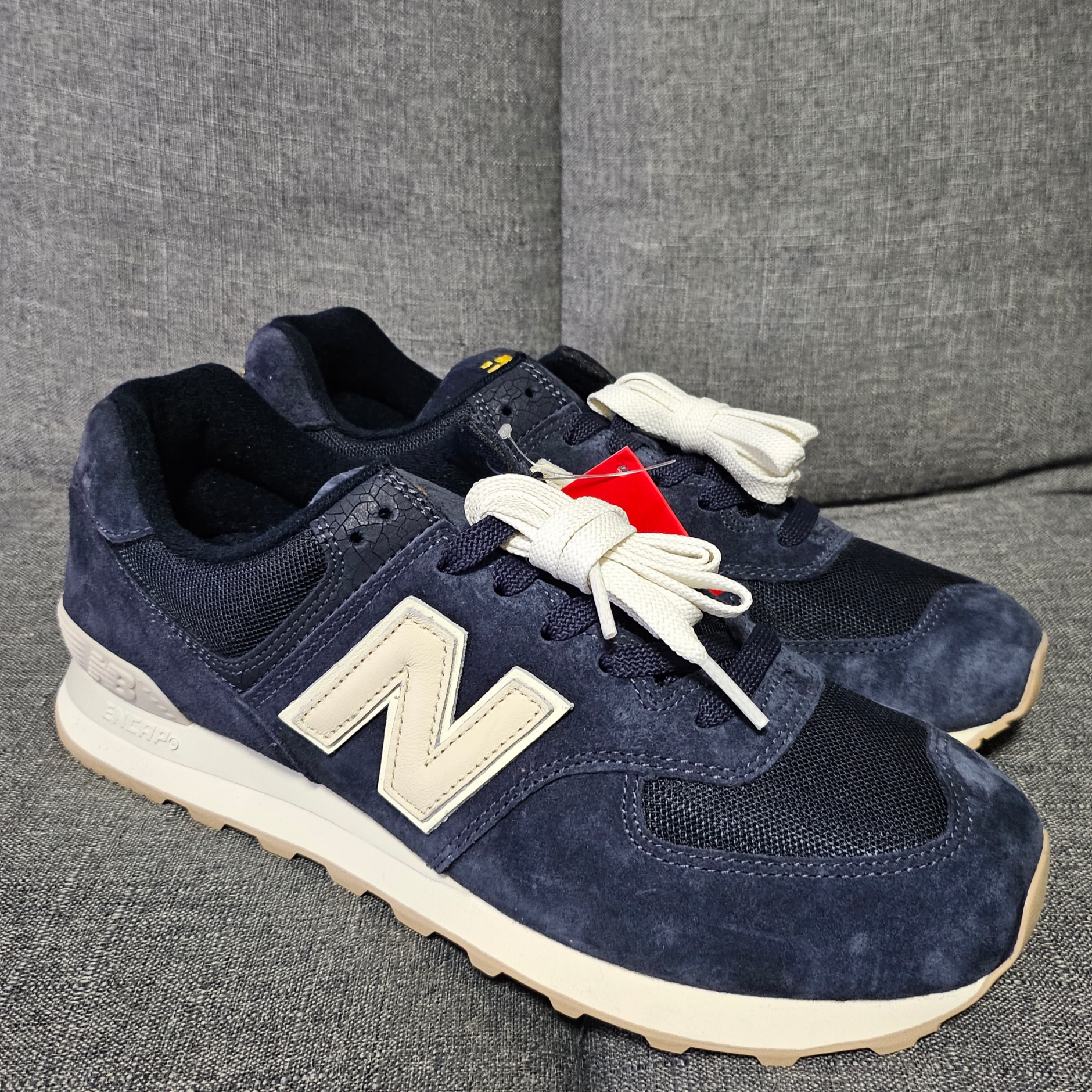 New Balance x Recto 574 Faded Navy Classic 착용 스타일 - 1