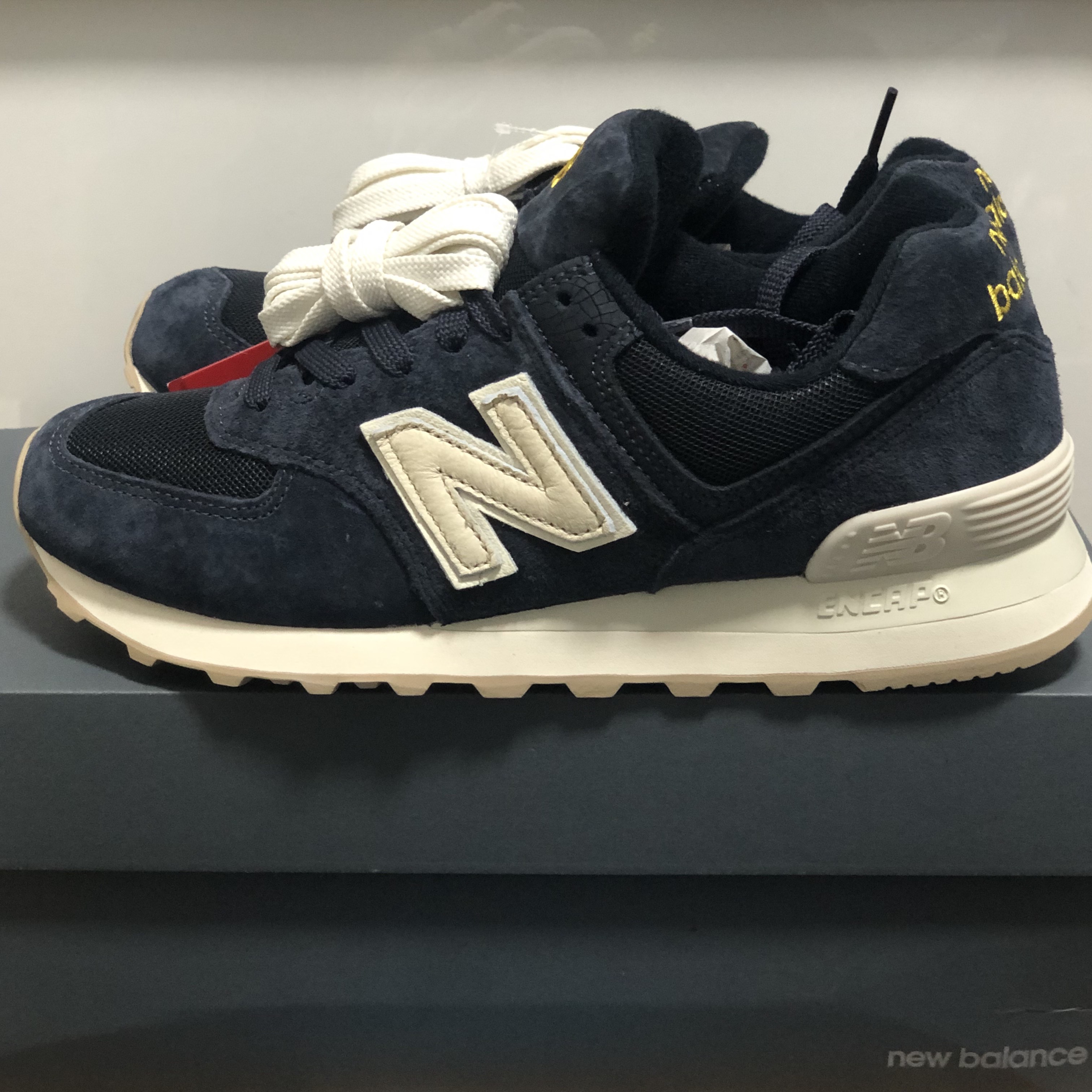 New Balance x Recto 574 Faded Navy Classic 착용 스타일