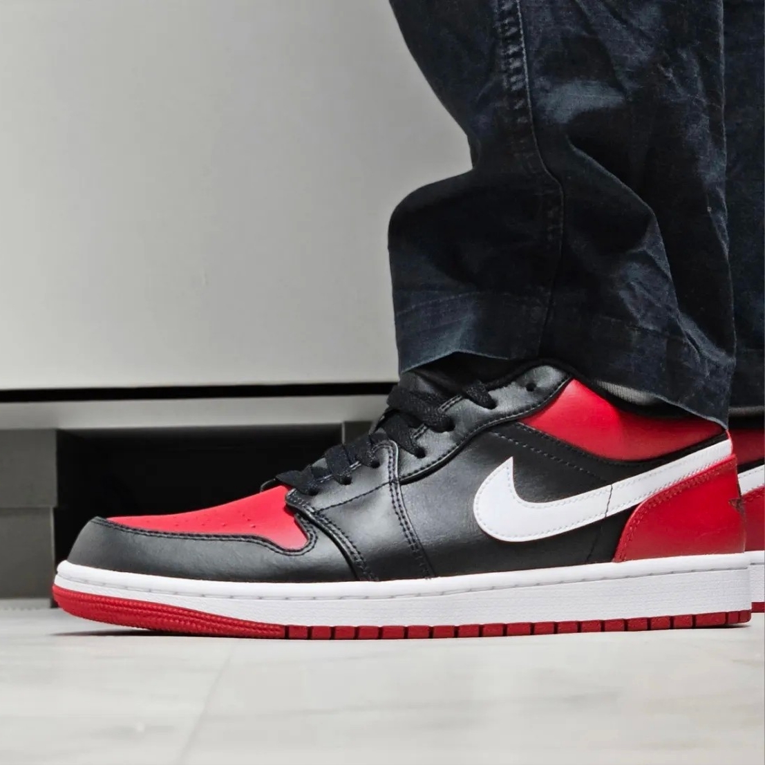 Jordan 1 Low Alternate Bred Toe 착용 스타일 - 1