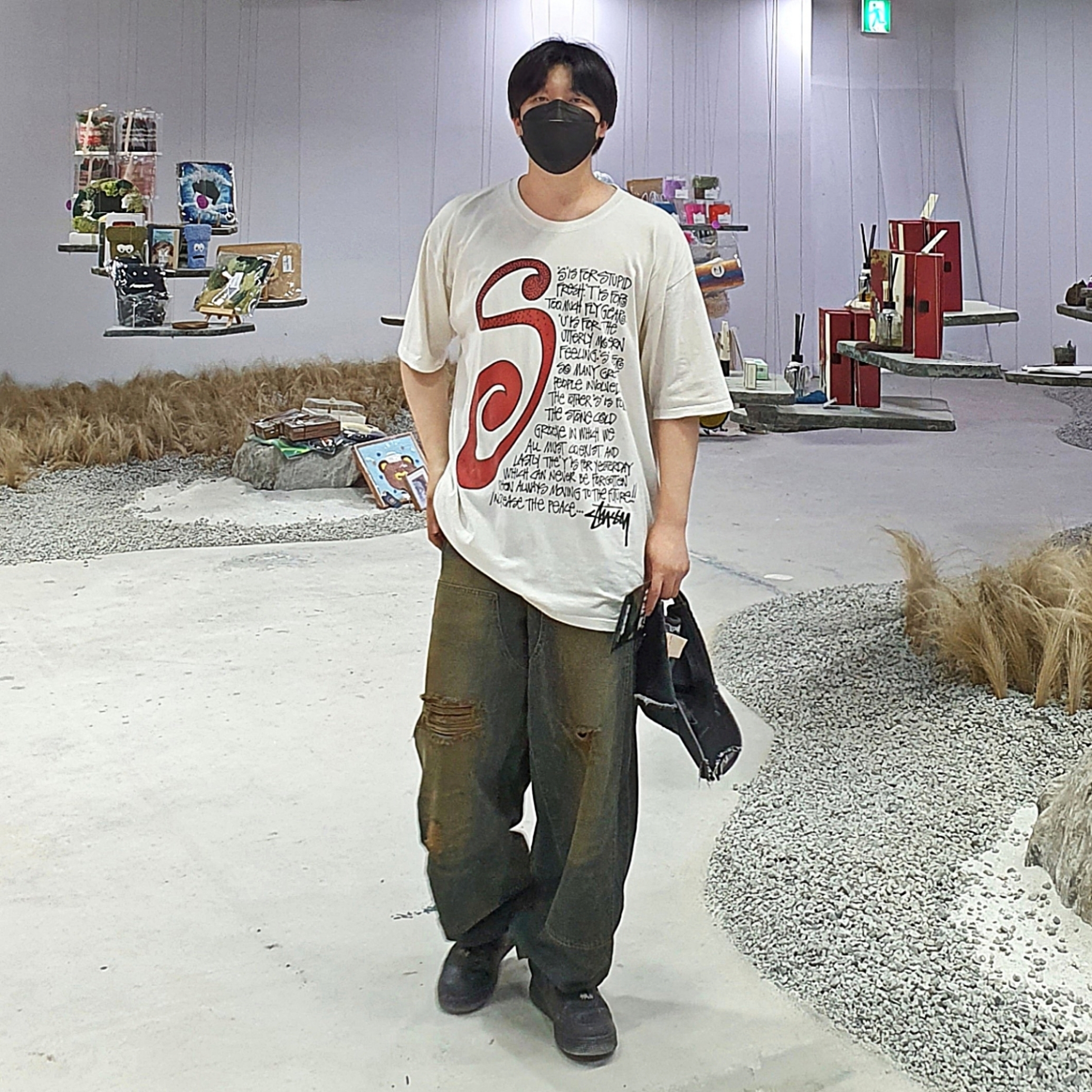 Stussy S Talk Pigment Dyed T-Shirt Natural 착용 스타일