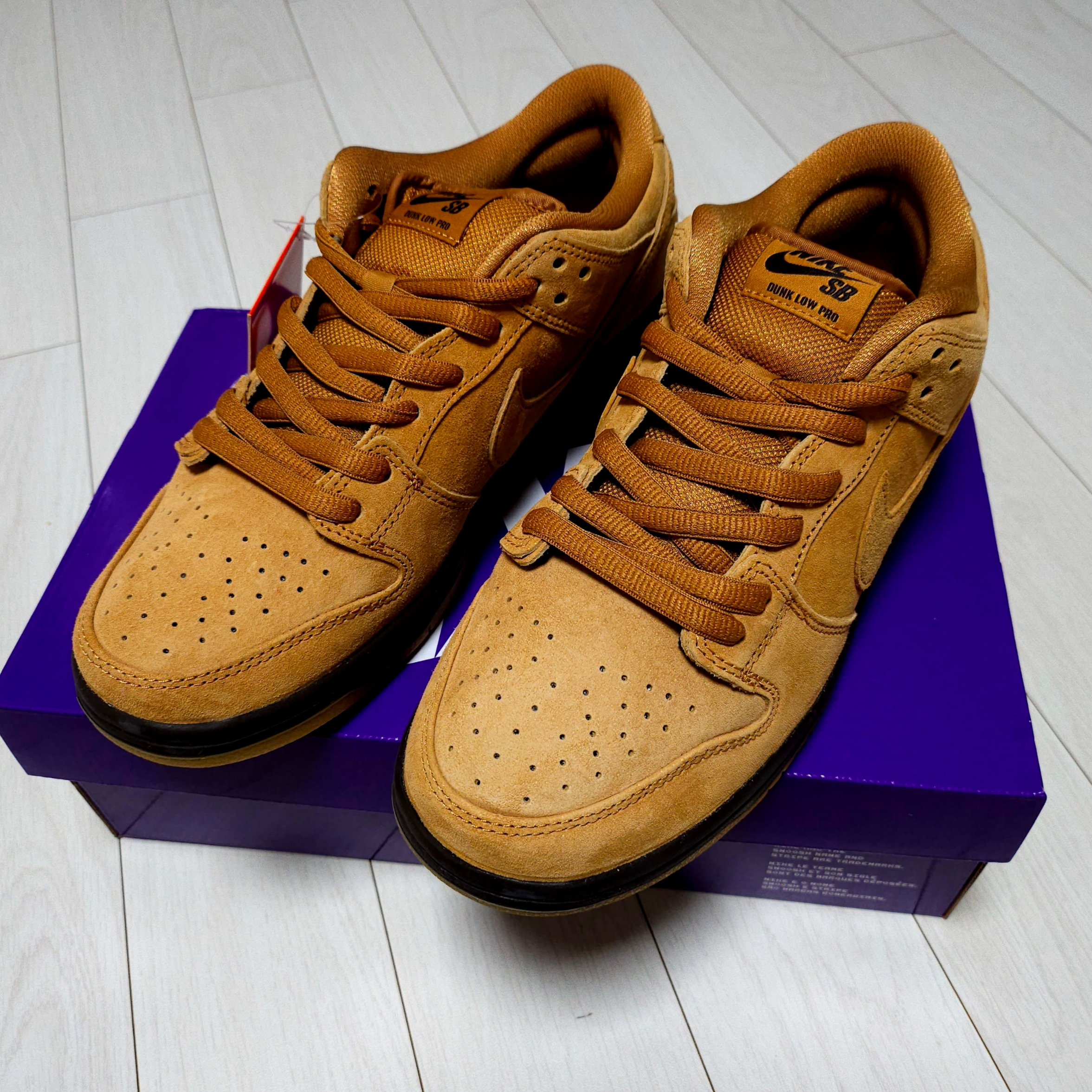 Nike SB Dunk Low Pro Wheat 2023 착용 스타일 - 1