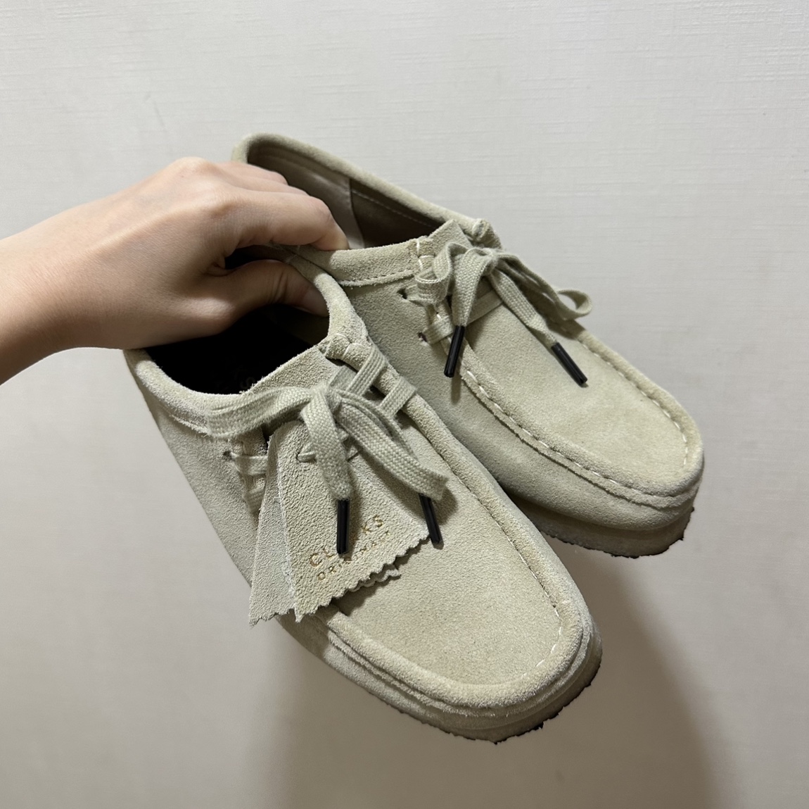 (W) Clarks Wallabee Maple Suede 착용 스타일
