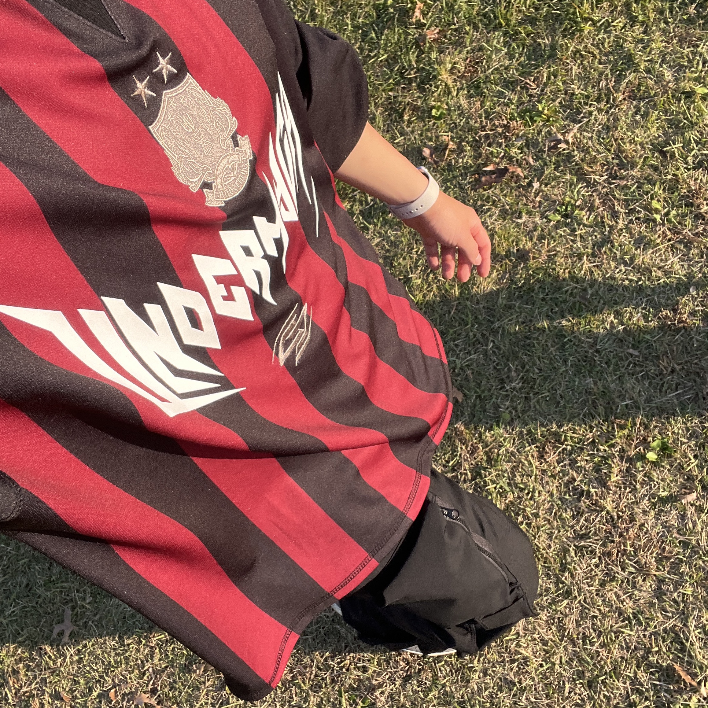 Undermycar AMAWAWA Syrah, Undermycar Bucky Multi Pocket Dynamic Pants Rookie Black - 22SS 착용 스타일 - 1