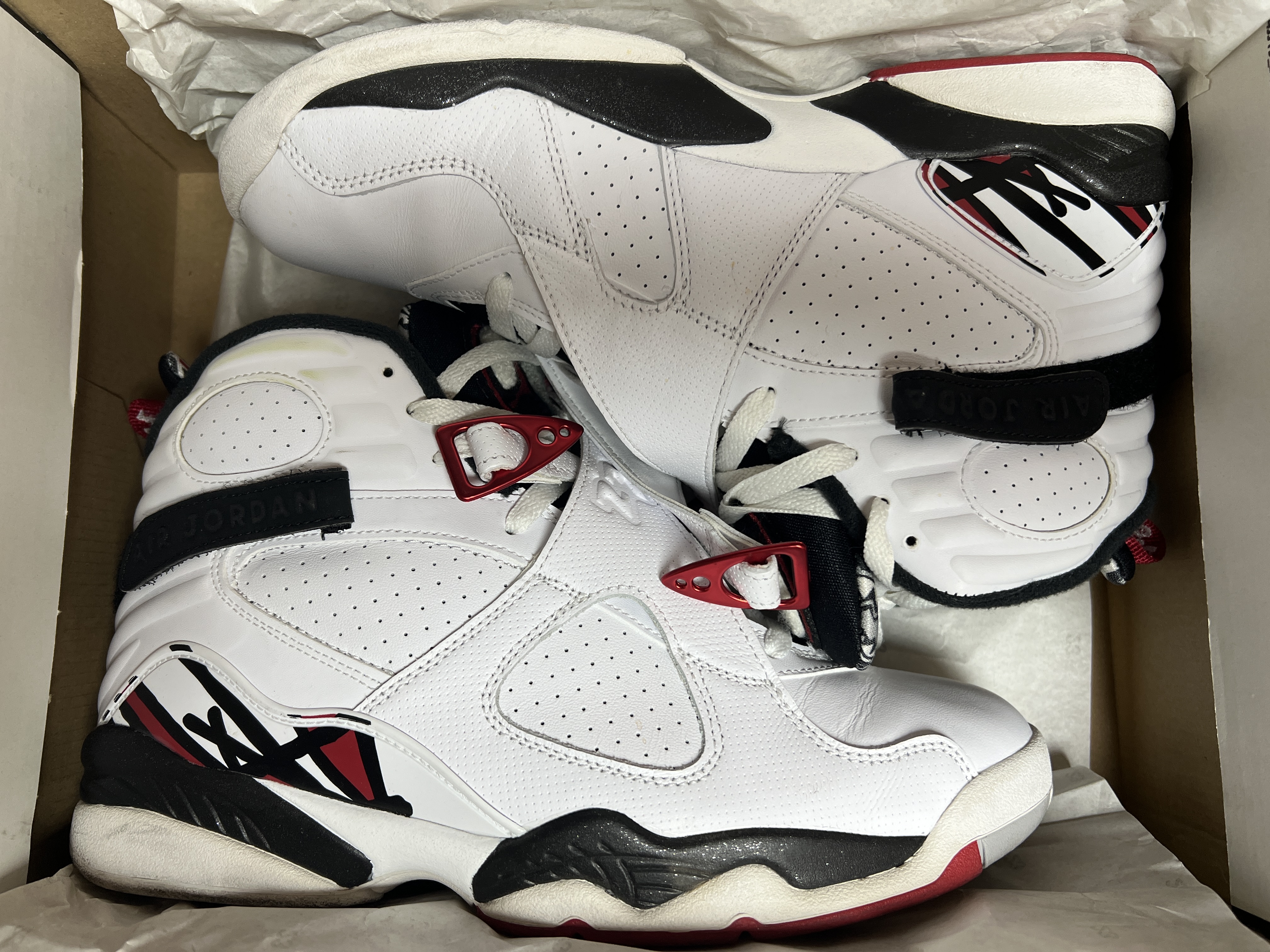 Jordan 8 Retro Alternate 착용 스타일