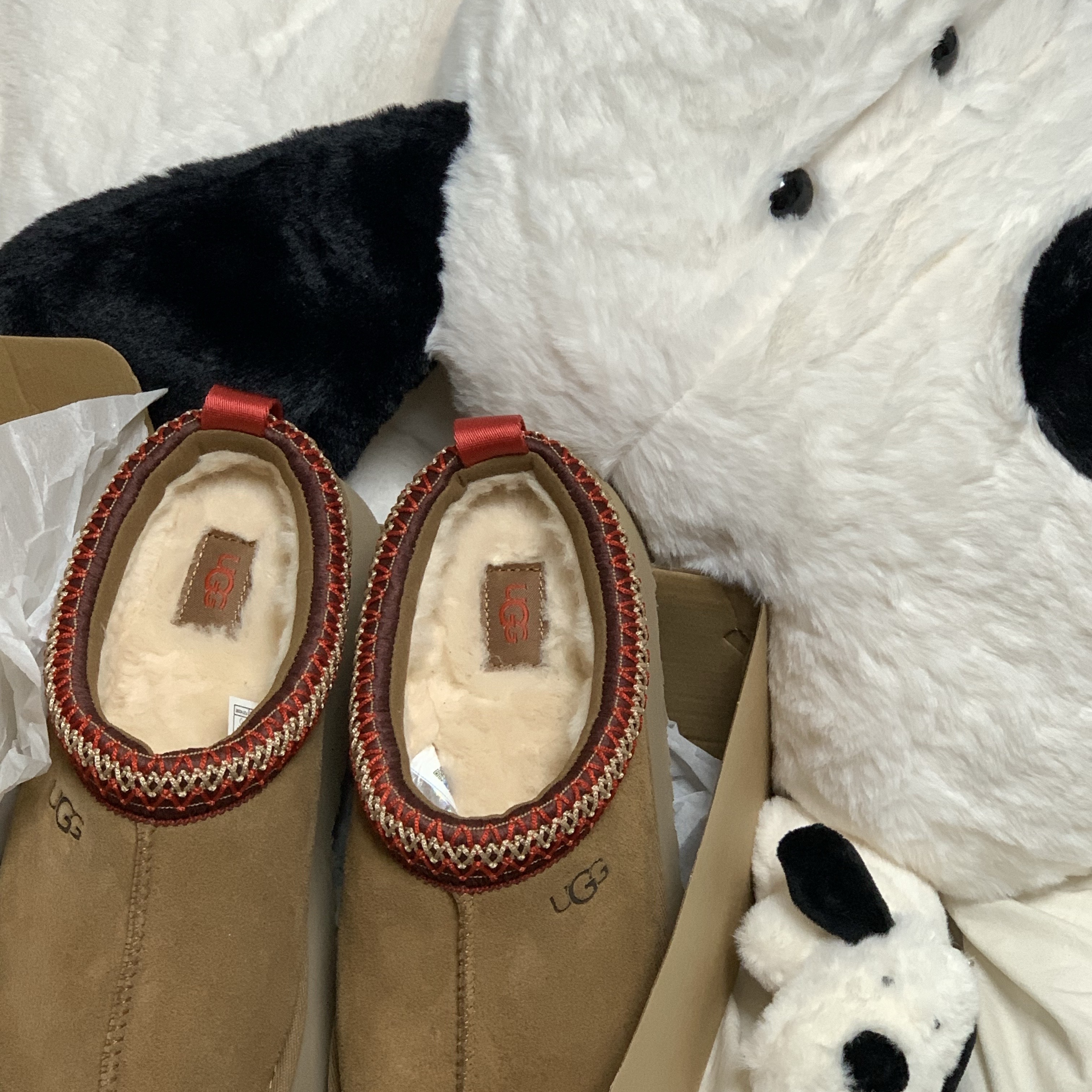 (W) UGG Tazz Slipper Chestnut 착용 스타일