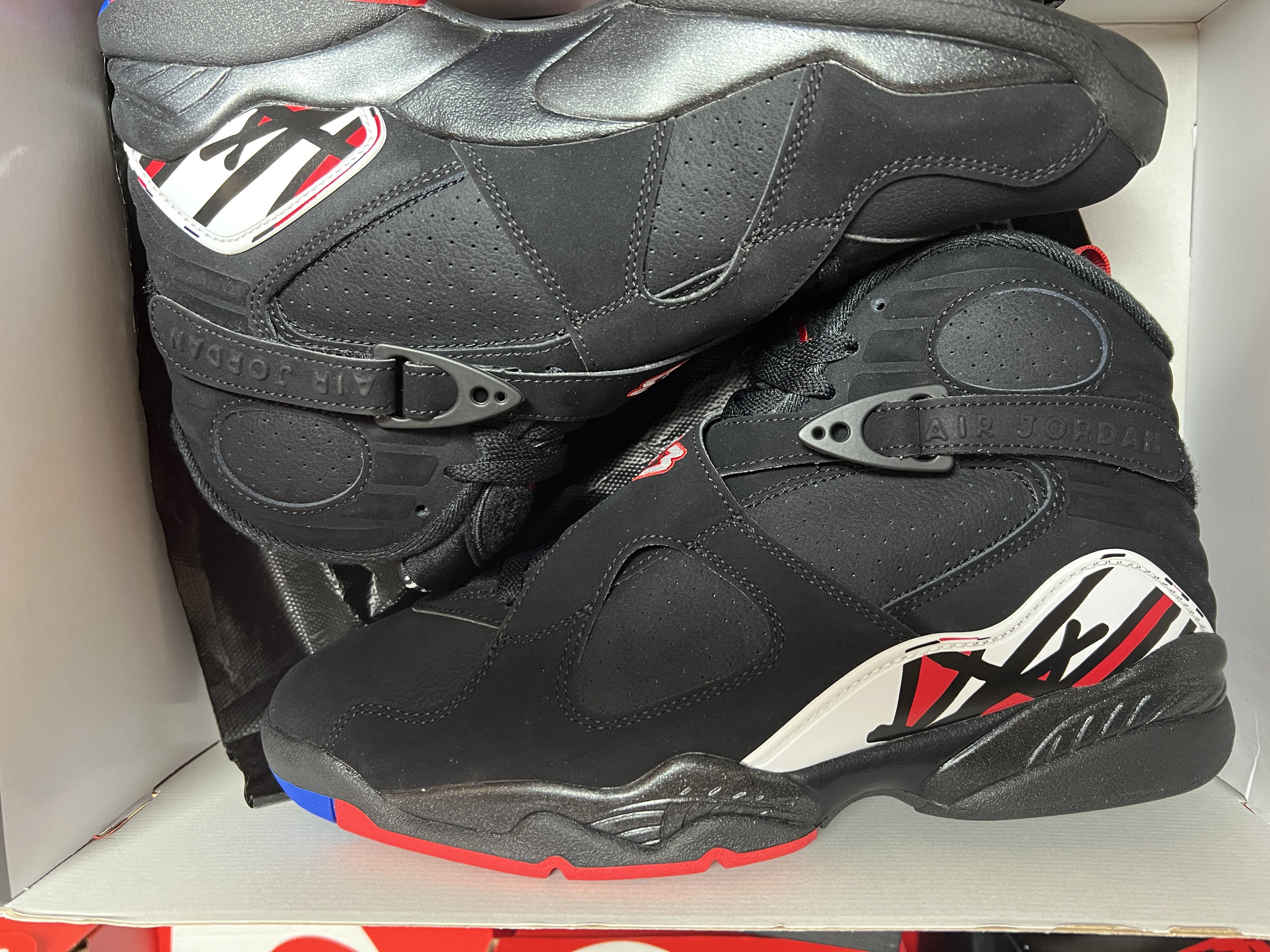 Jordan 8 Retro Playoffs 2023 착용 스타일