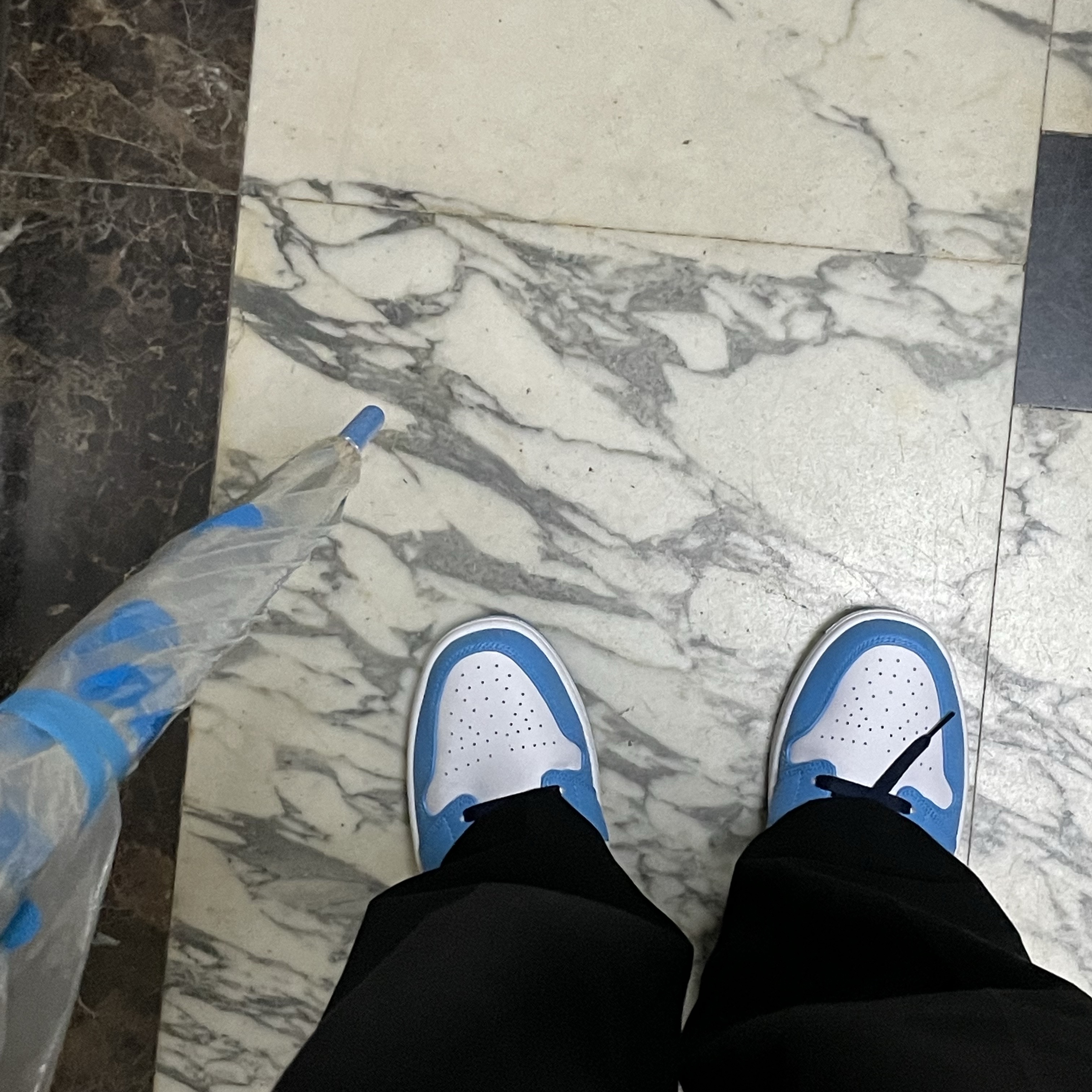 Jordan 1 Low Dark Powder Blue 착용 스타일