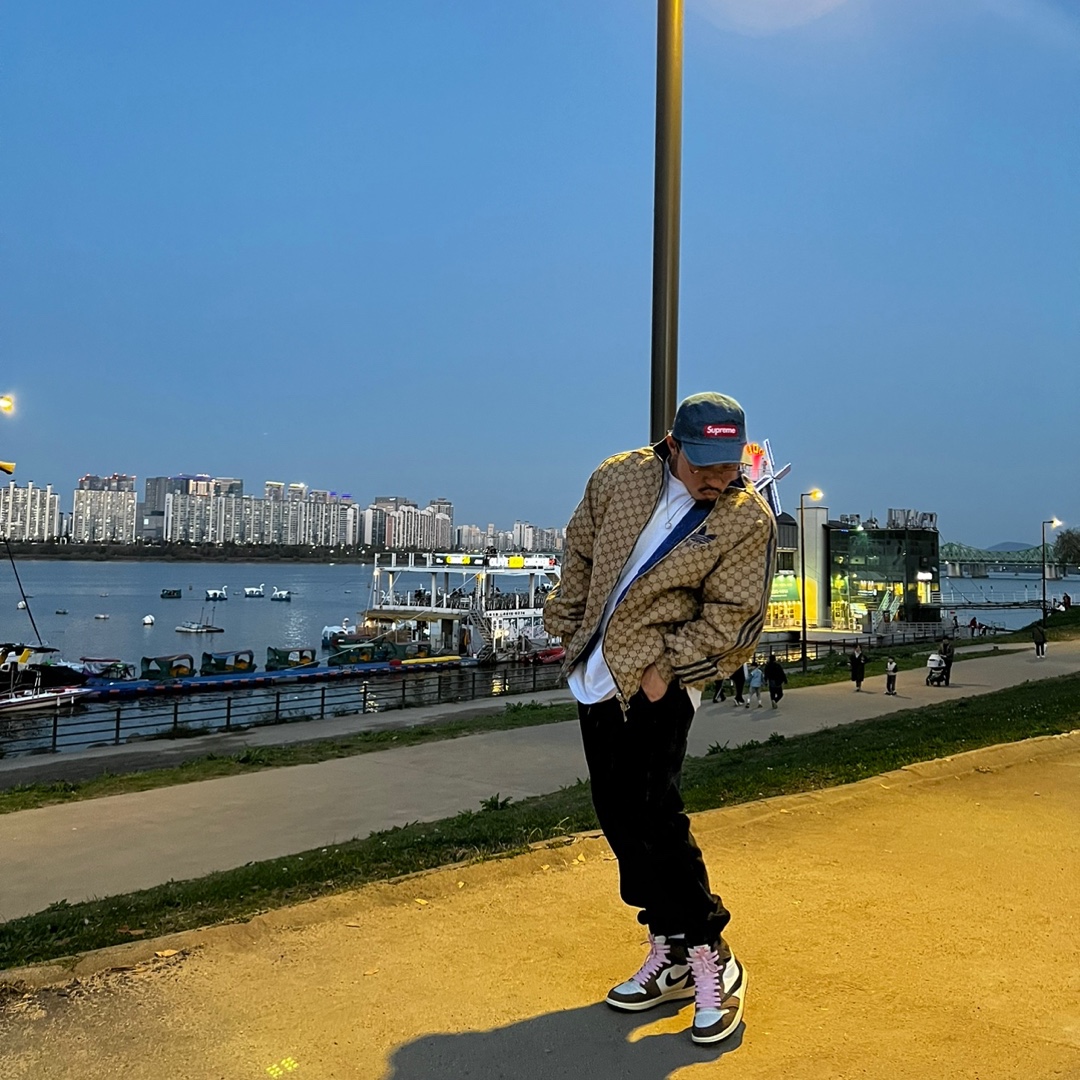 Supreme Washed Chino Twill Camp Cap Denim - 22FW, Jordan 1 x Travis Scott Retro High OG SP Mocha 착용 스타일 - 2