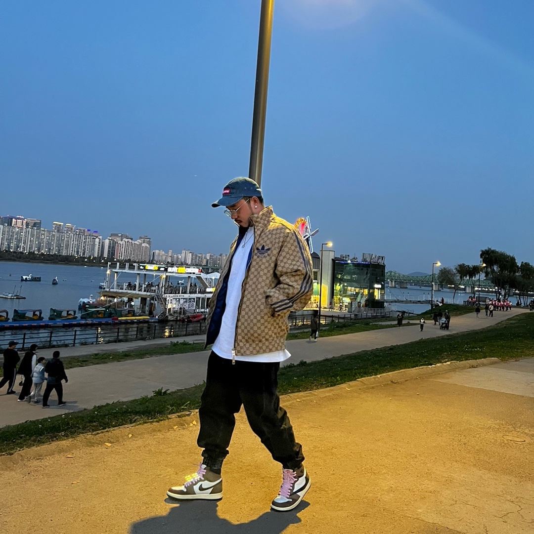 Supreme Washed Chino Twill Camp Cap Denim - 22FW, Jordan 1 x Travis Scott Retro High OG SP Mocha 착용 스타일 - 1