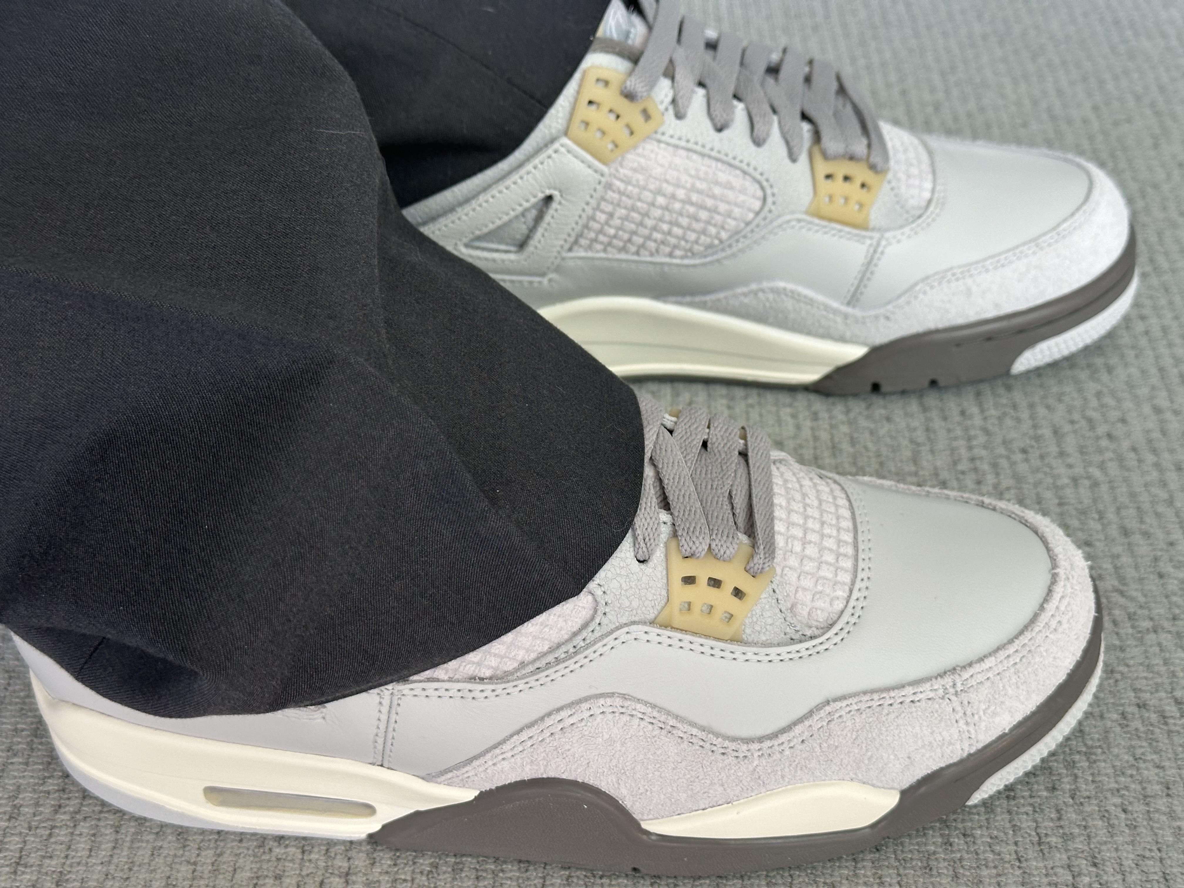Jordan 4 Retro SE Craft 착용 스타일