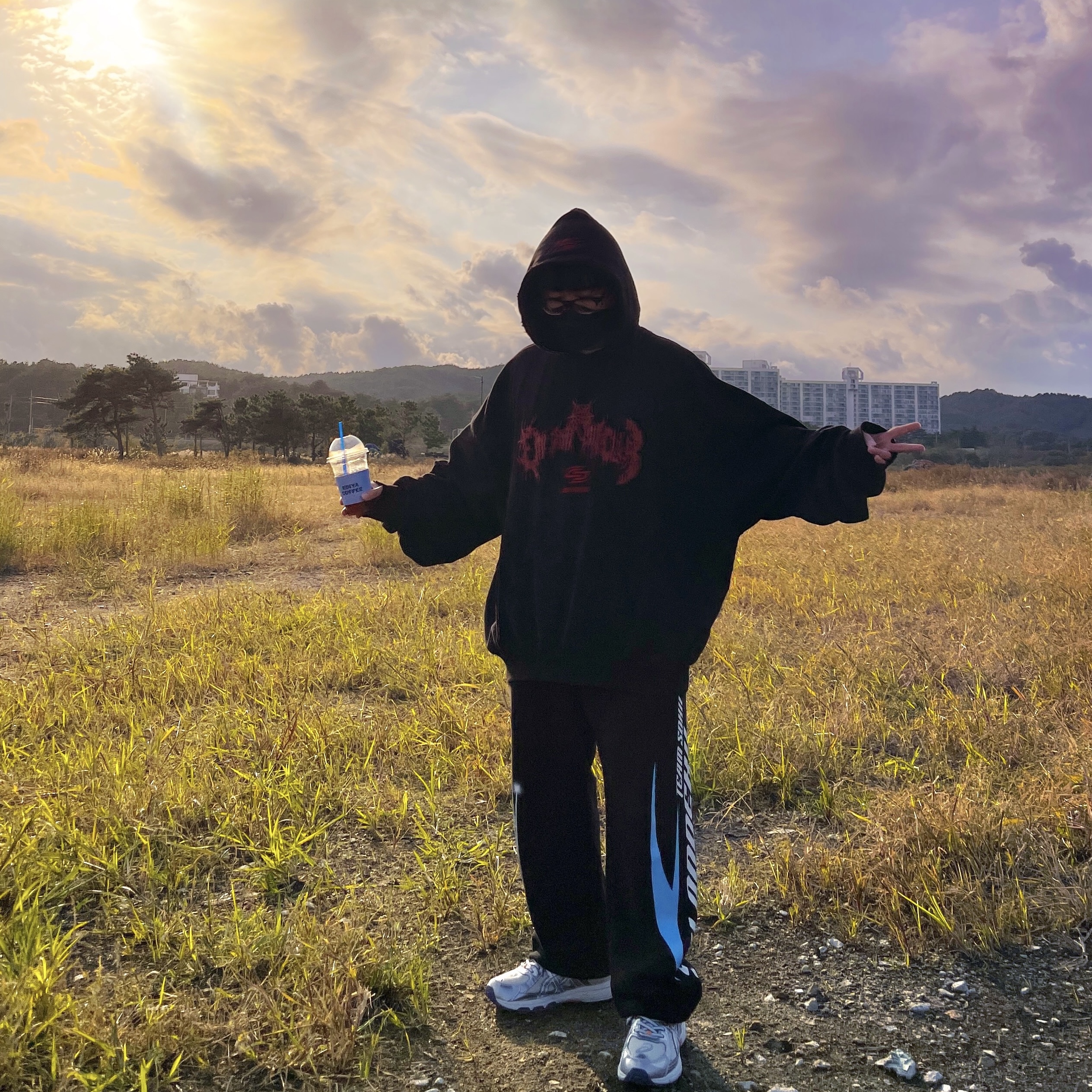 Undermycar x Emostanceclub Deremo Double Logo Oversized Hoodie Toreador - 23FW, Asics x IAB Studio Gel-Venture 6 착용 스타일