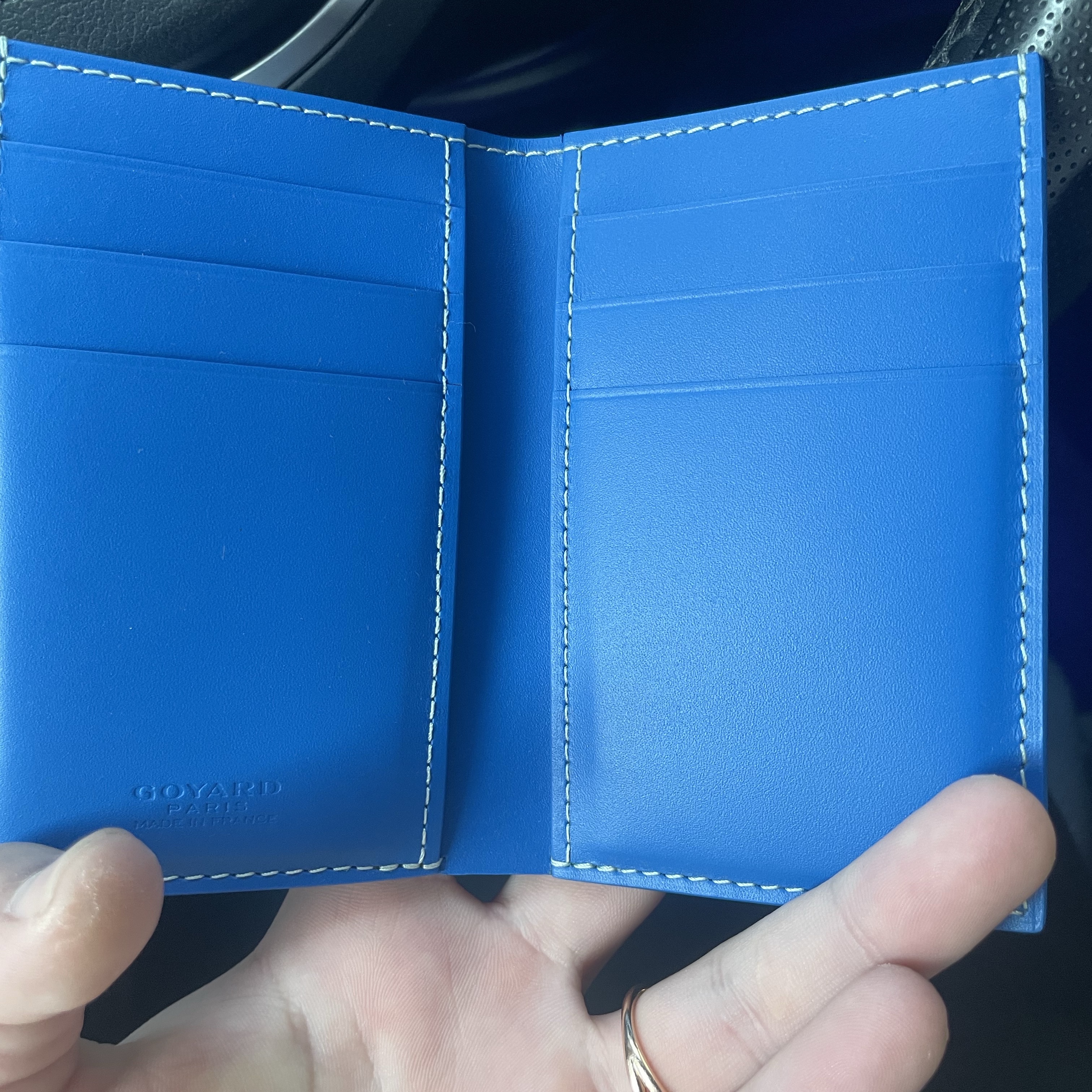 Goyard Saint Pierre Card Holder Sky Blue 착용 스타일 - 2