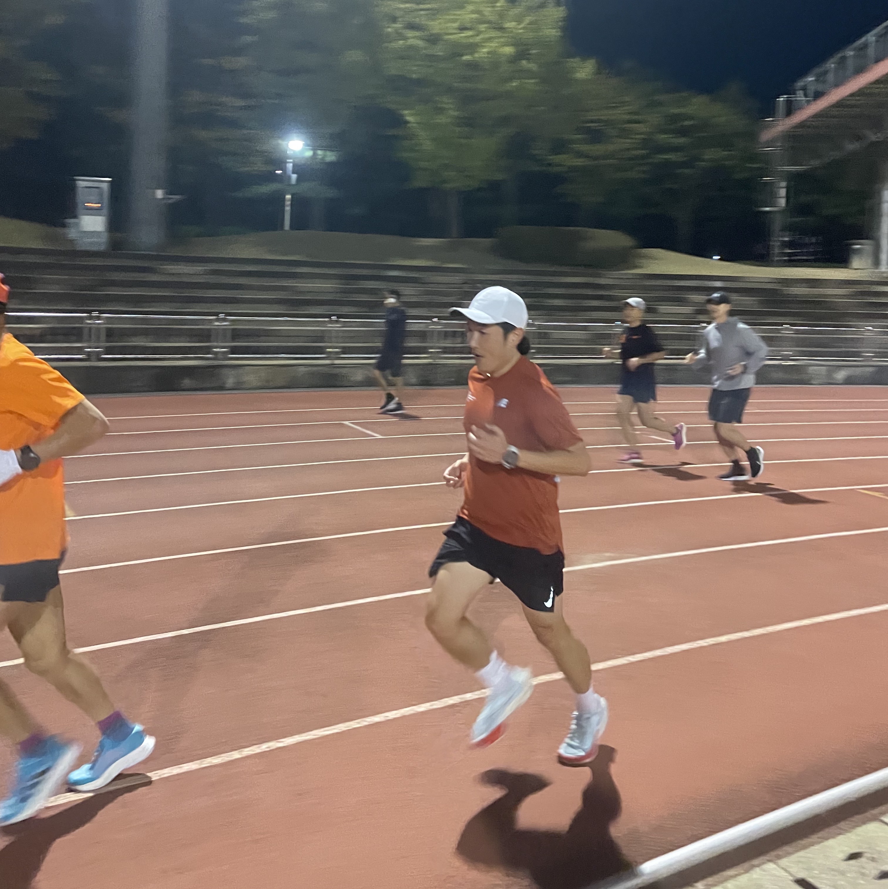 Nike ZoomX Vaporfly Next% 2 Glacier Blue 착용 스타일