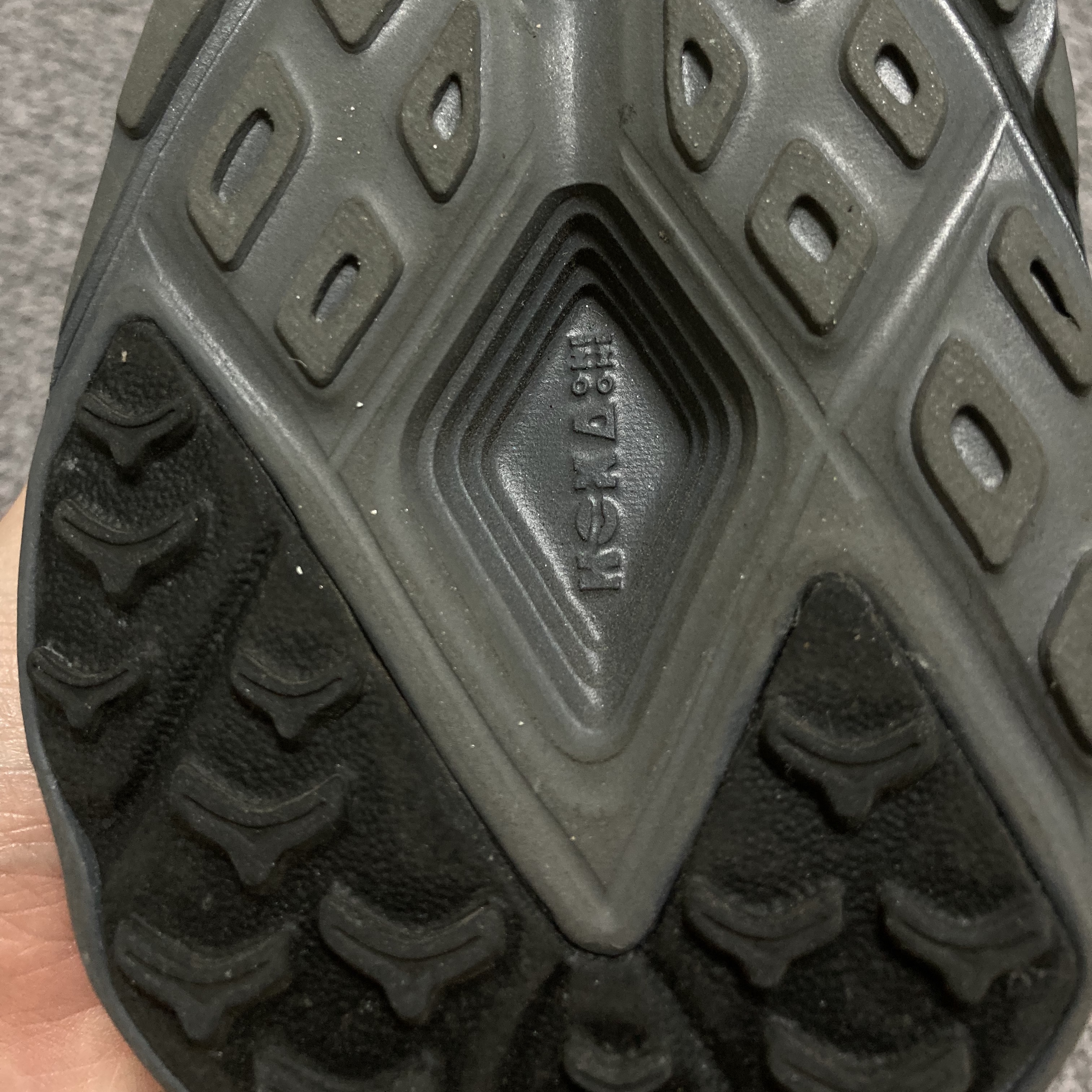 Hoka Huaka Origins Black 착용 스타일 - 5