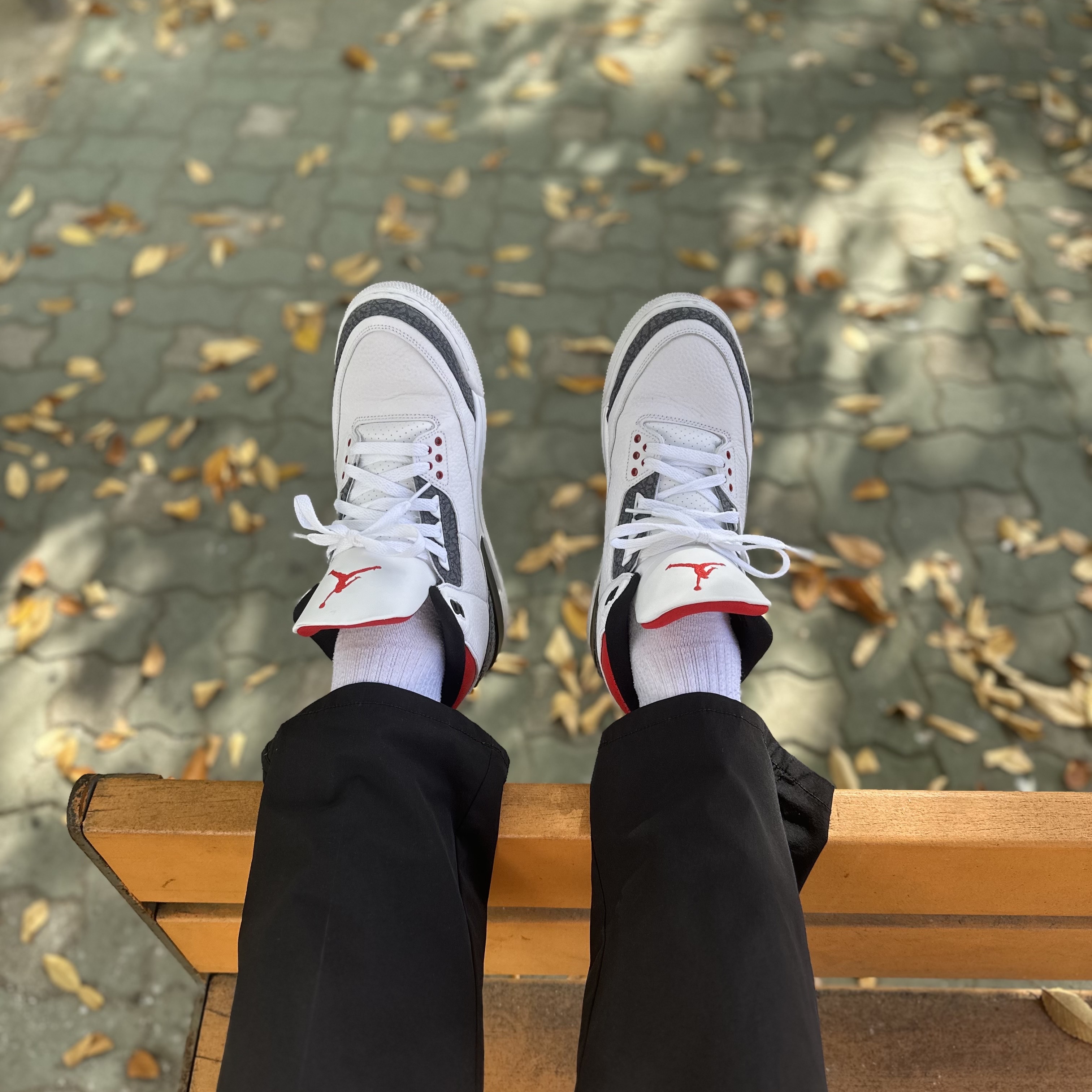 Jordan 3 Retro SE Denim Fire Red 착용 스타일 - 1