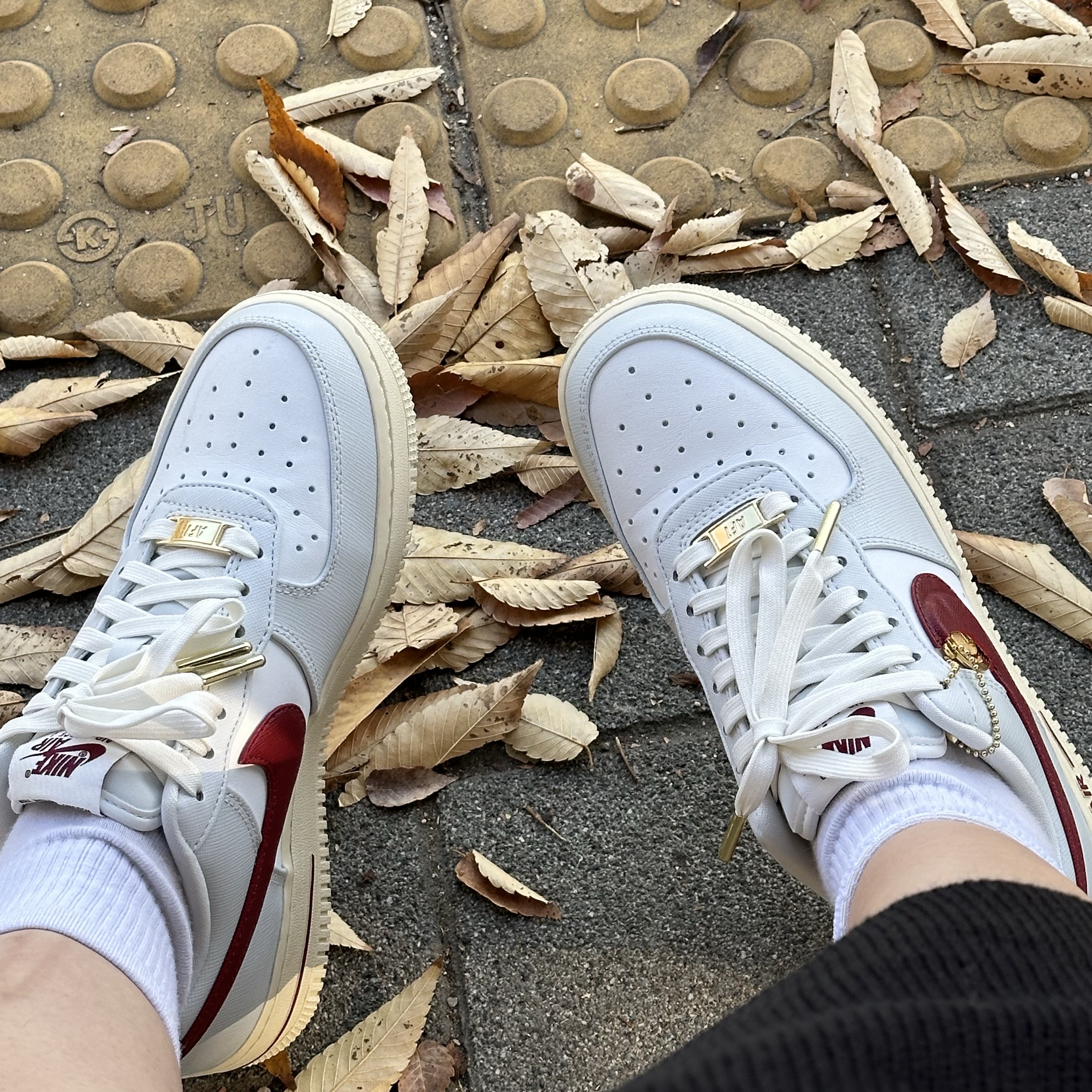 (W) Nike Air Force 1 '07 SE Pandant 착용 스타일