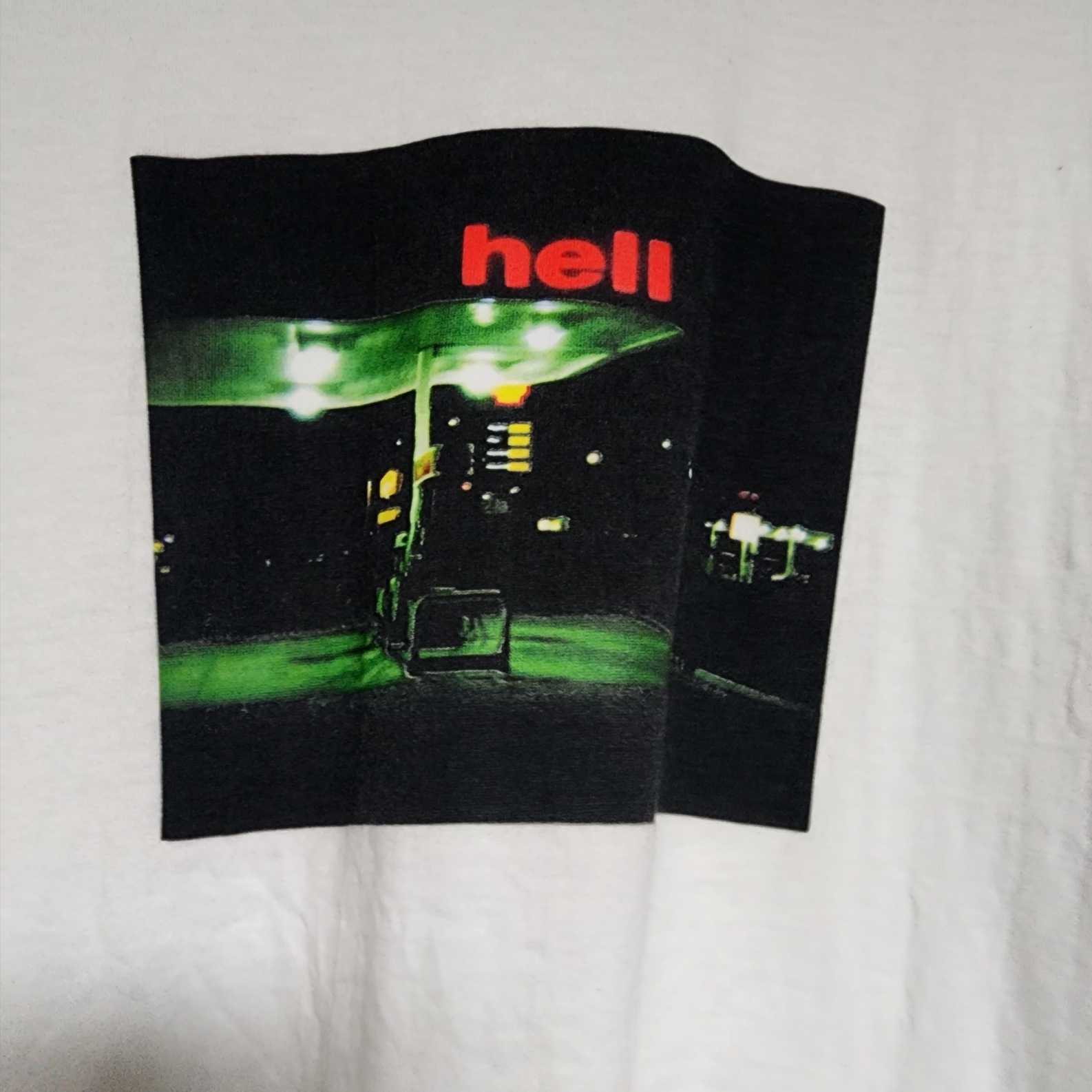 Supreme Hell T-Shirt White - 23FW 착용 스타일