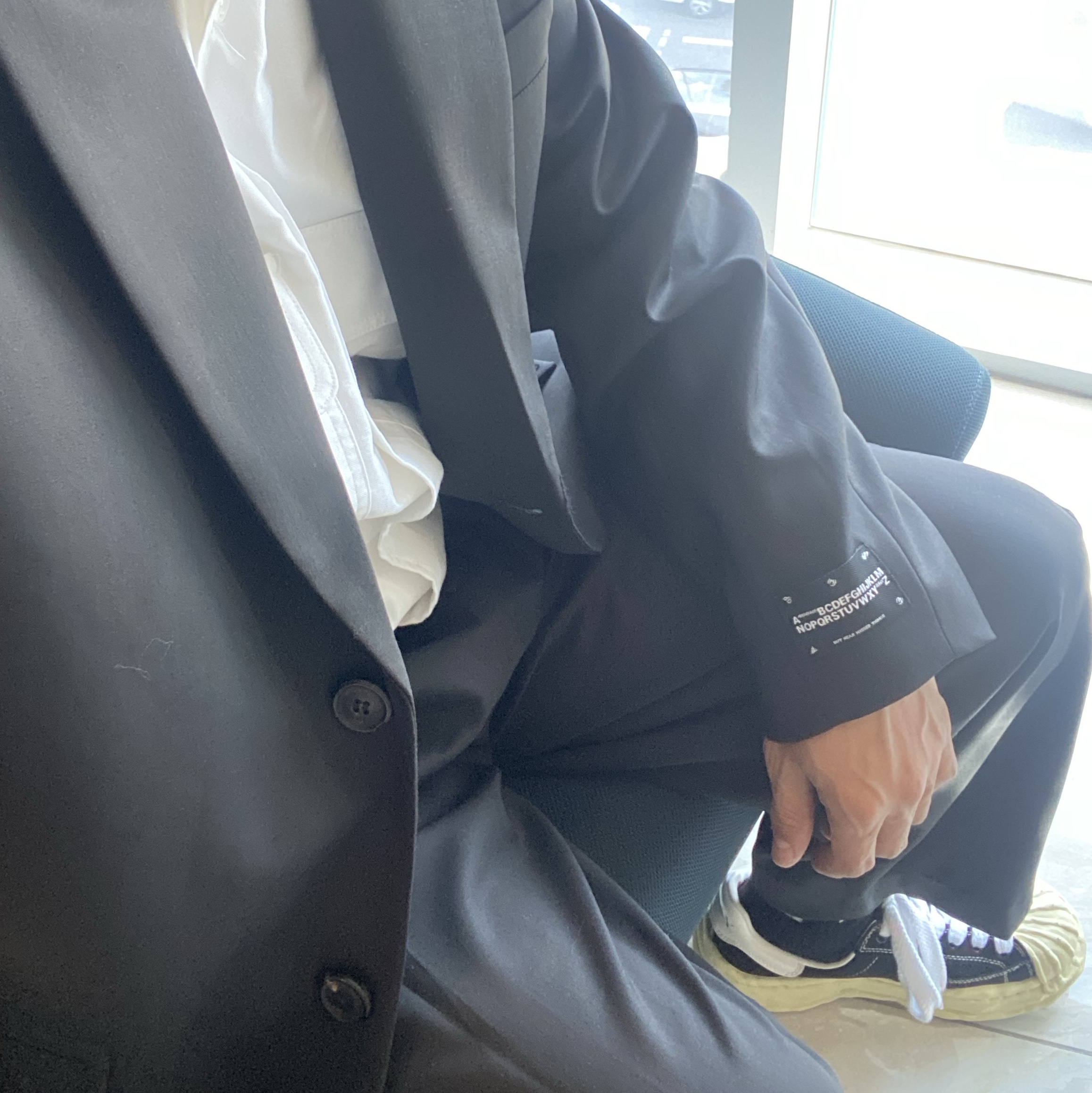 Zara x Ader Error Oversize Blazer Black, IAB Studio Work Shirt White - 23FW 착용 스타일 - 8