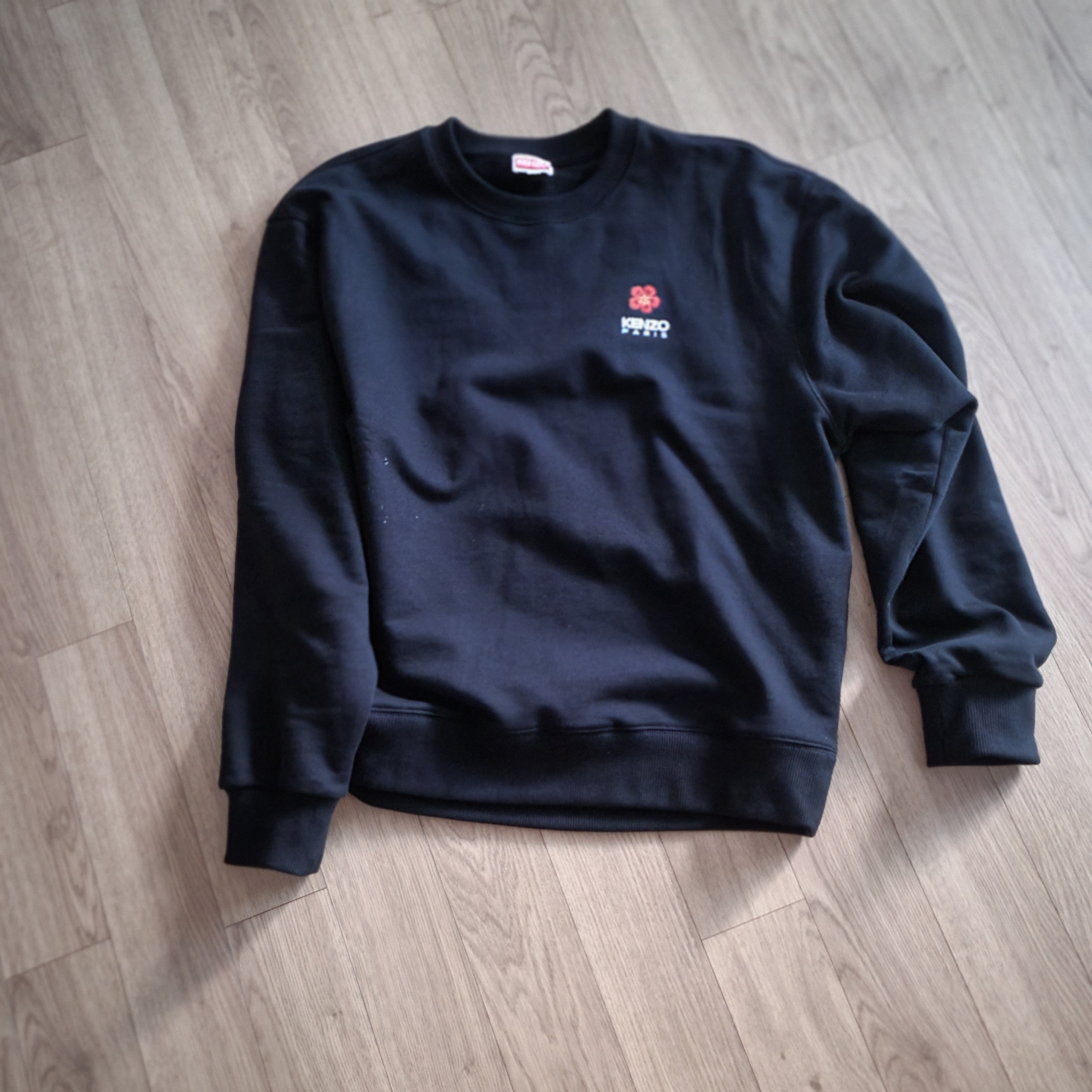 Kenzo Boke Flower Crest Sweatshirt Black 착용 스타일