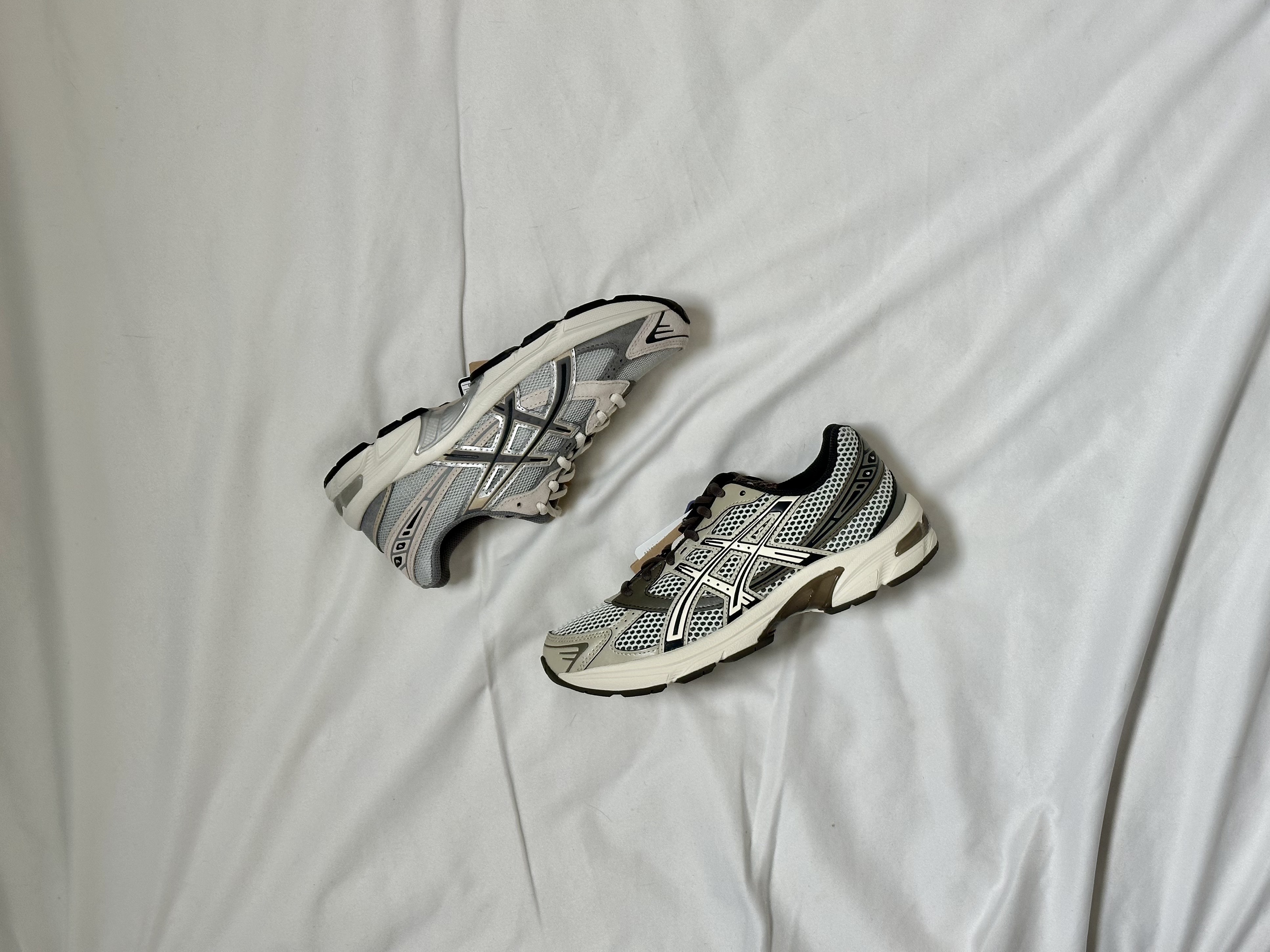 Asics Gel-1130 Birch Dark Taupe - Korea Exclusive, Asics Gel-1130 Oyster Grey Clay Grey 착용 스타일 - 1